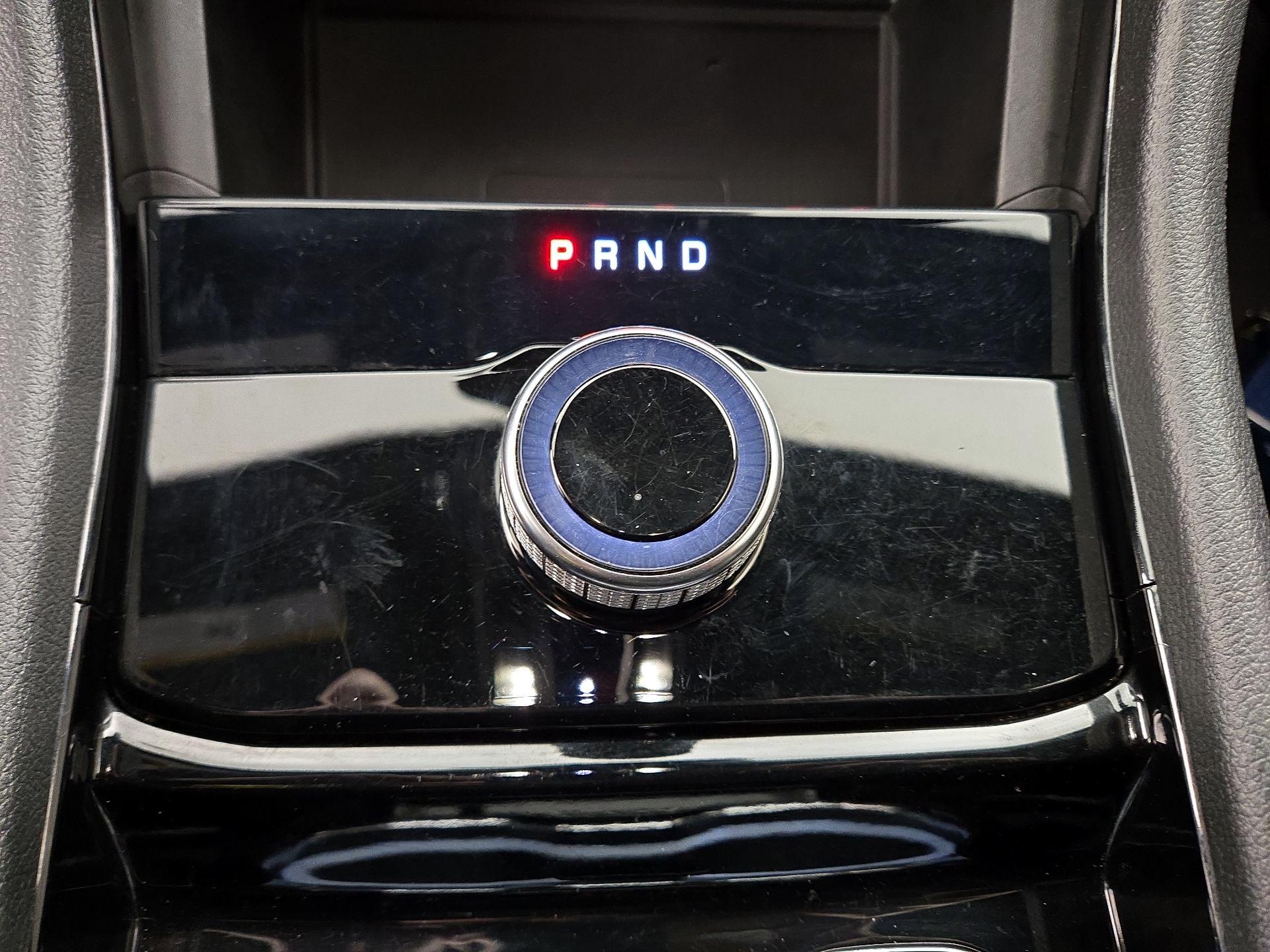 Thumbnail: 2023 Jeep Grand Cherokee - 17