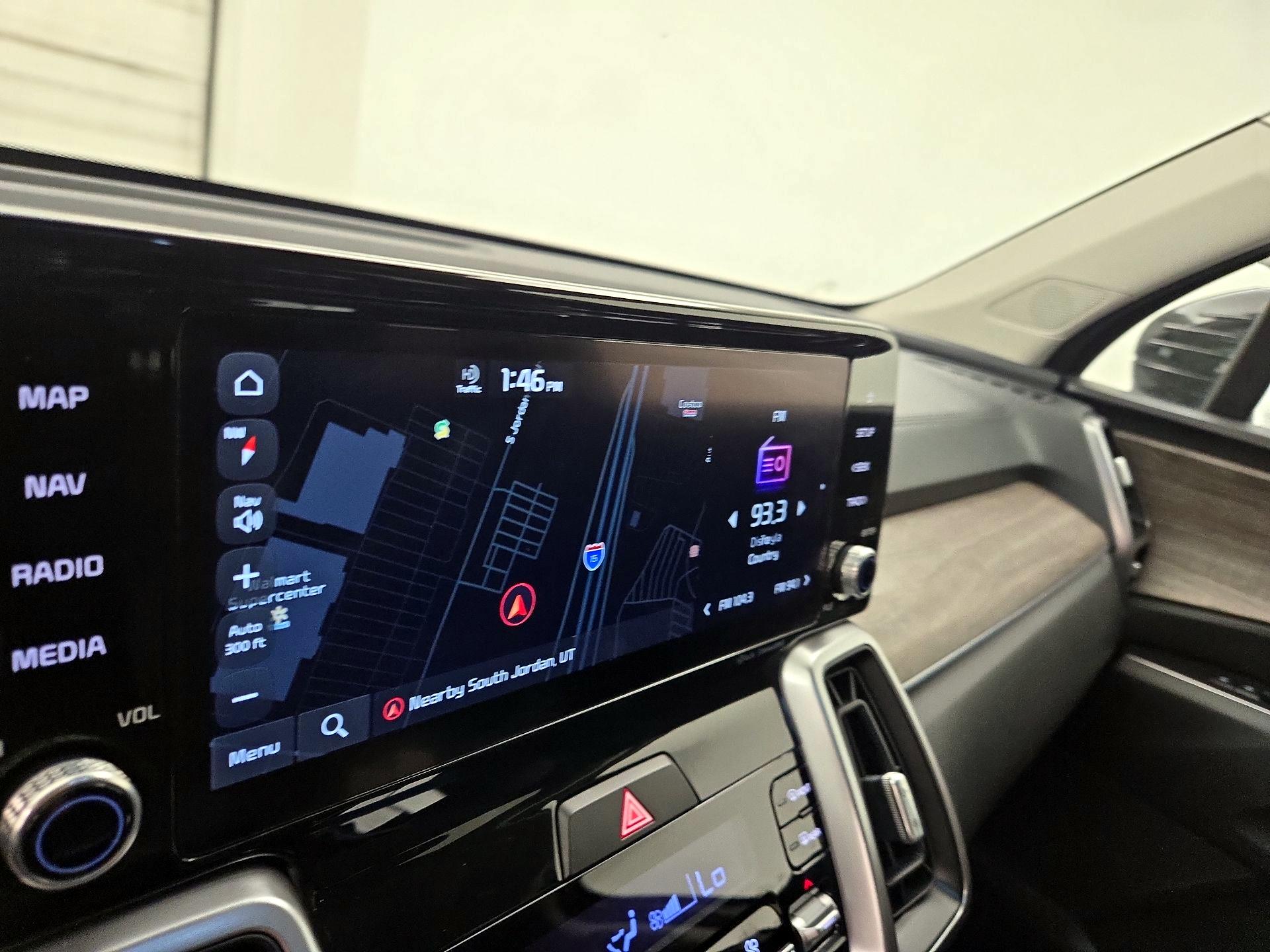 Thumbnail: 2022 Kia Sorento - 14