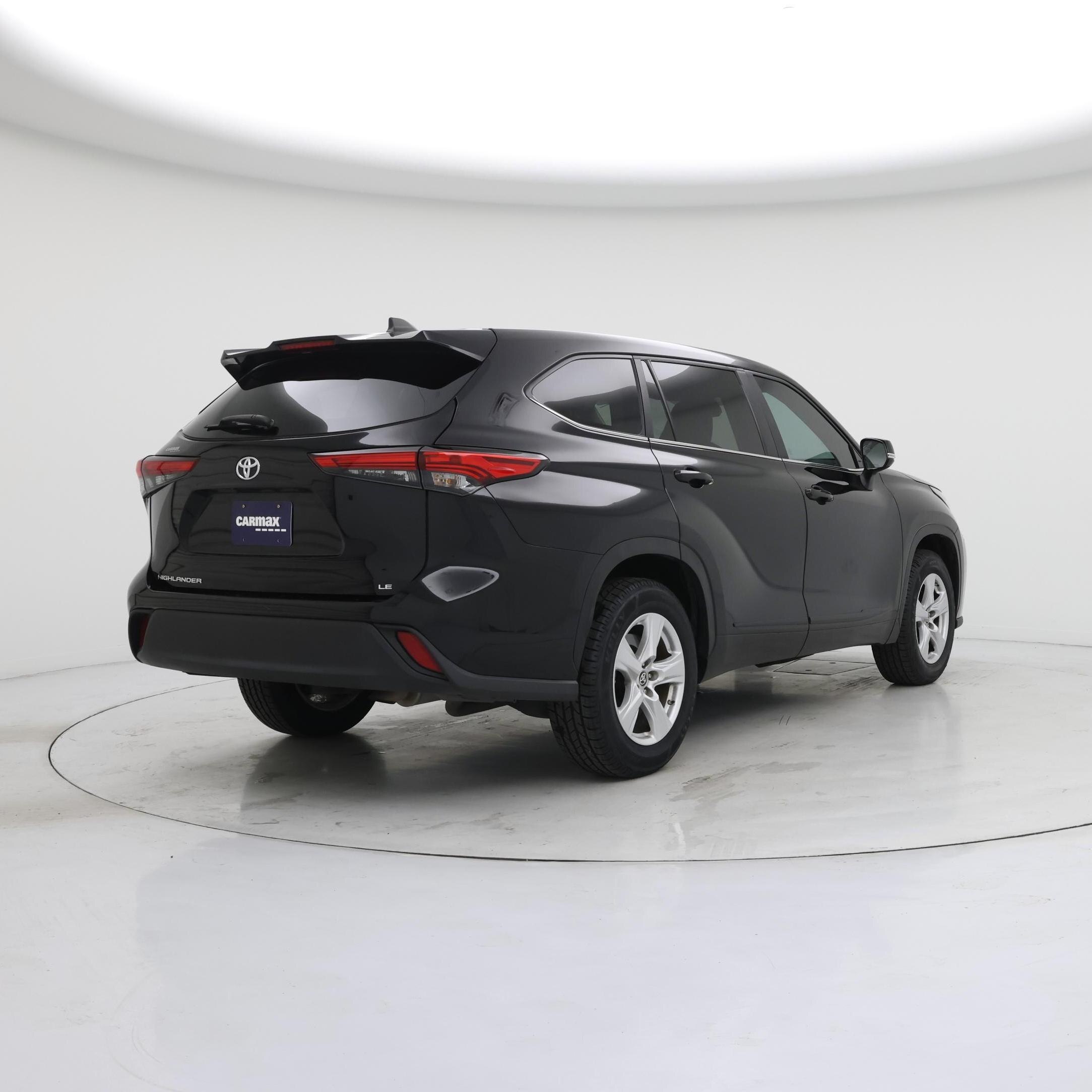 Thumbnail: 2023 Toyota Highlander - 8