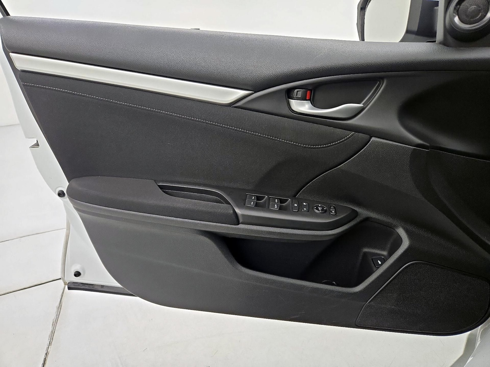 2019 Honda Civic EX - Photo 13