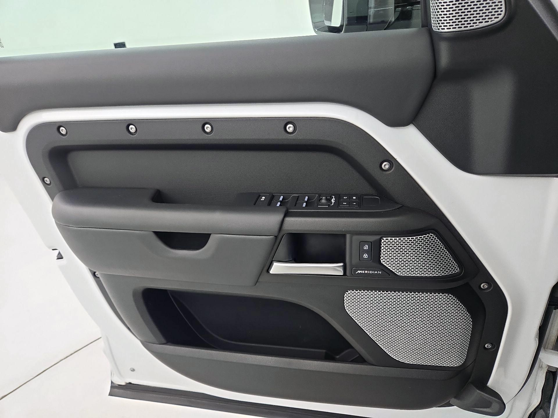 Thumbnail: 2024 Land Rover Defender - 12