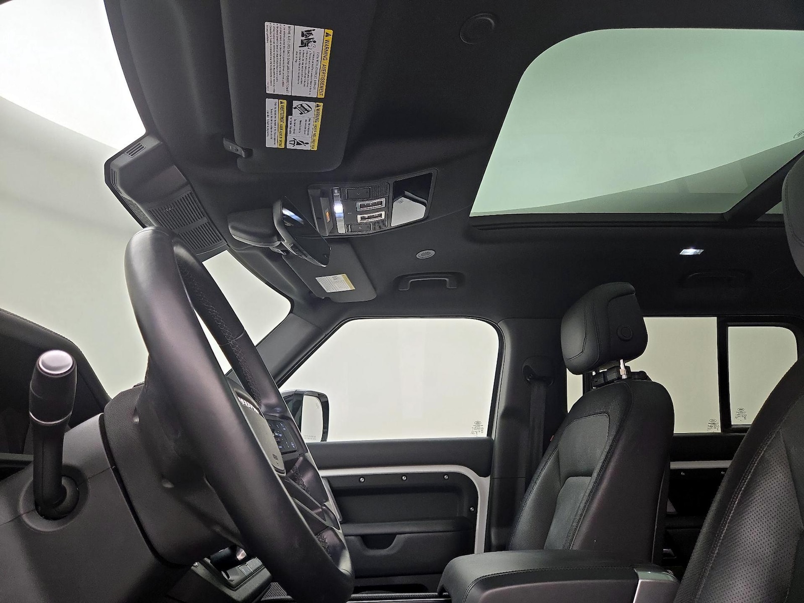Panoramic Sunroof & Skylight(s)