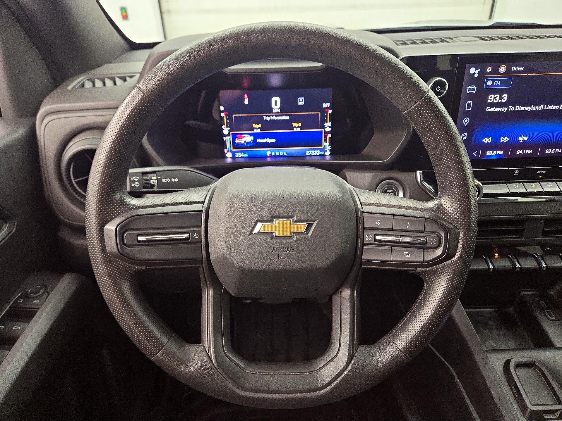 Thumbnail: 2023 Chevrolet Colorado - 10