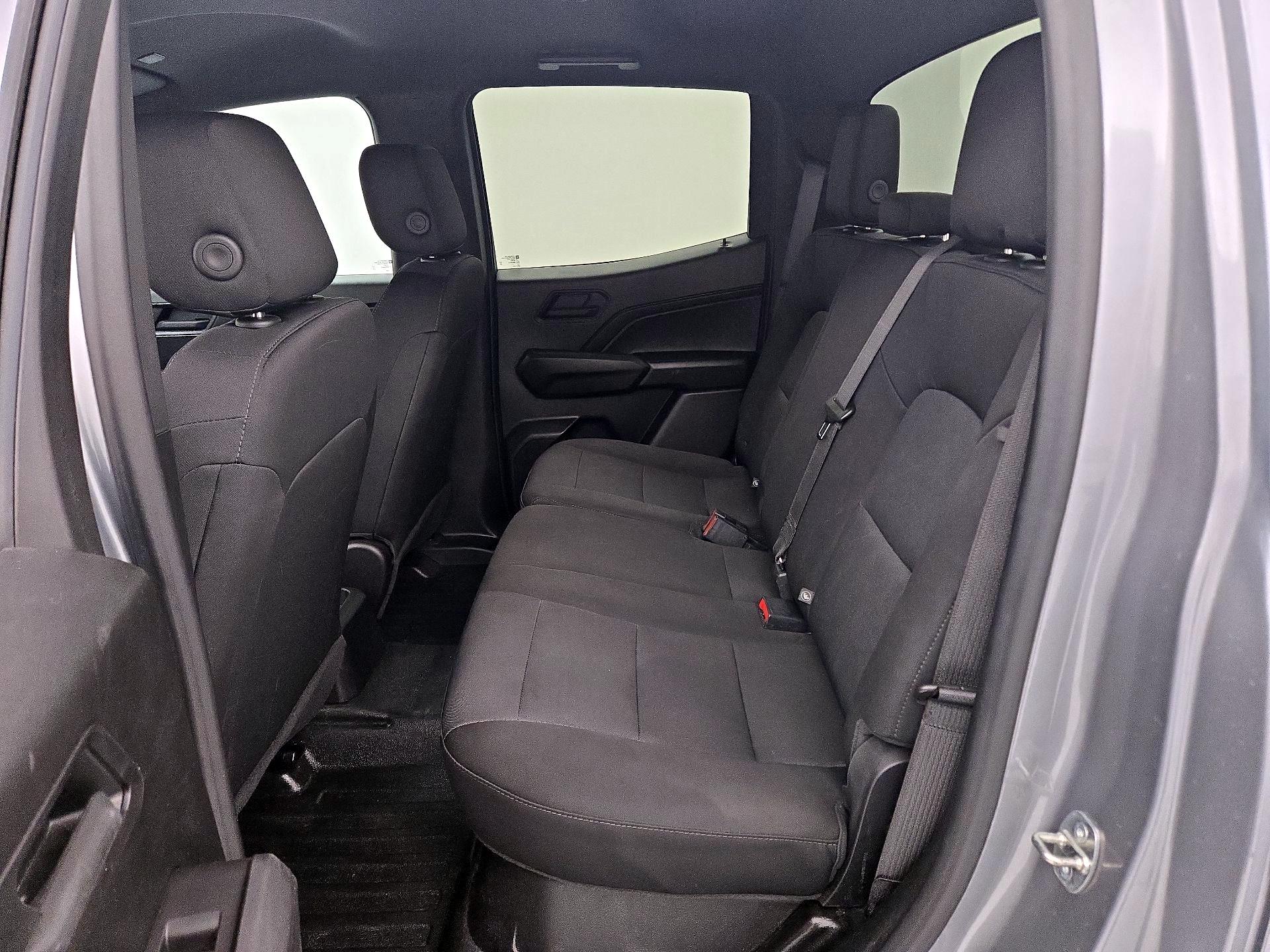 Thumbnail: 2023 Chevrolet Colorado - 19