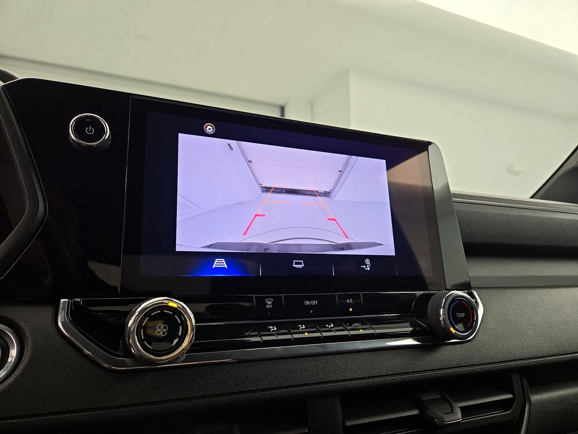 Thumbnail: 2023 Chevrolet Colorado - 14