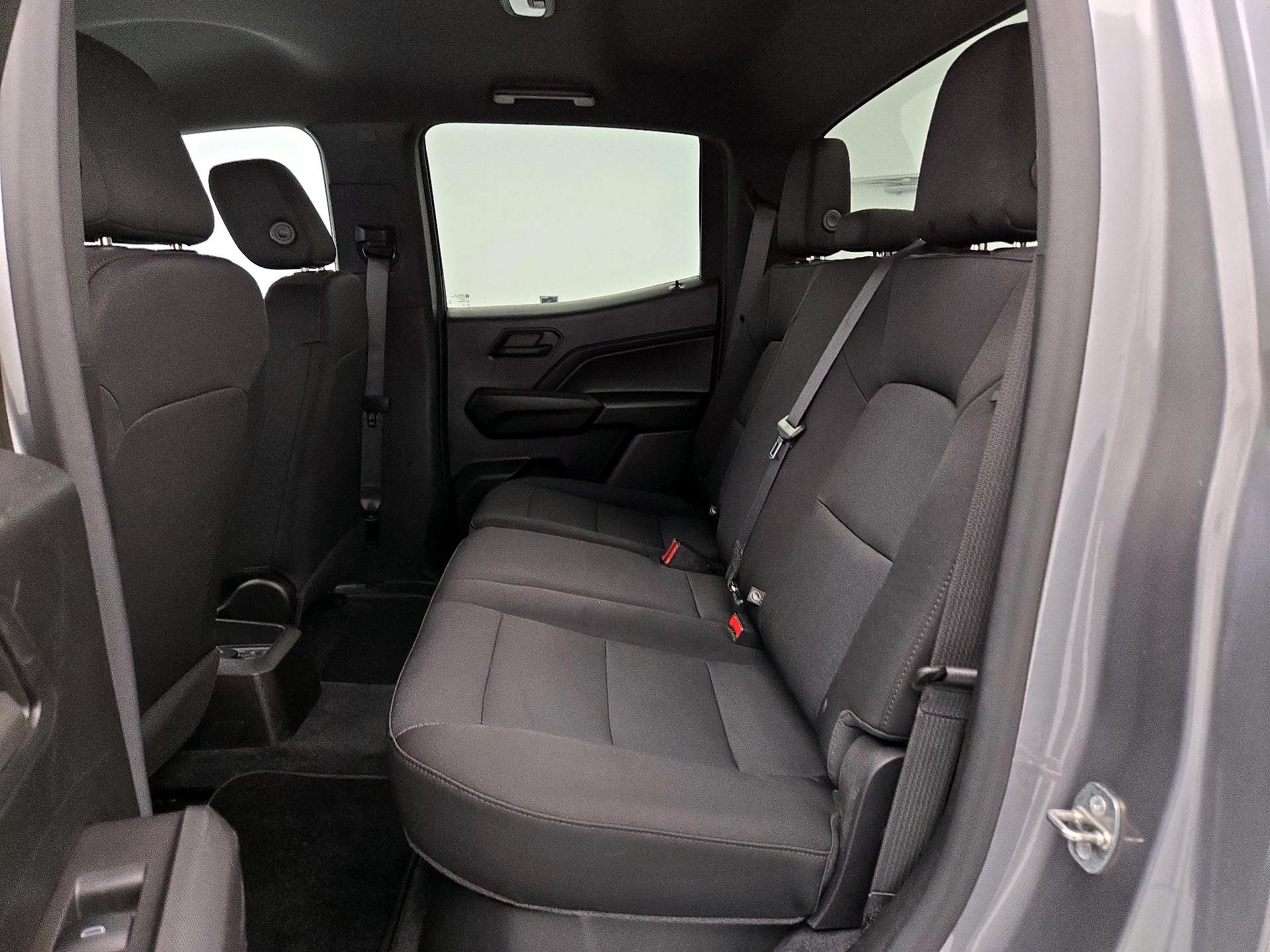 Thumbnail: 2023 Chevrolet Colorado - 19