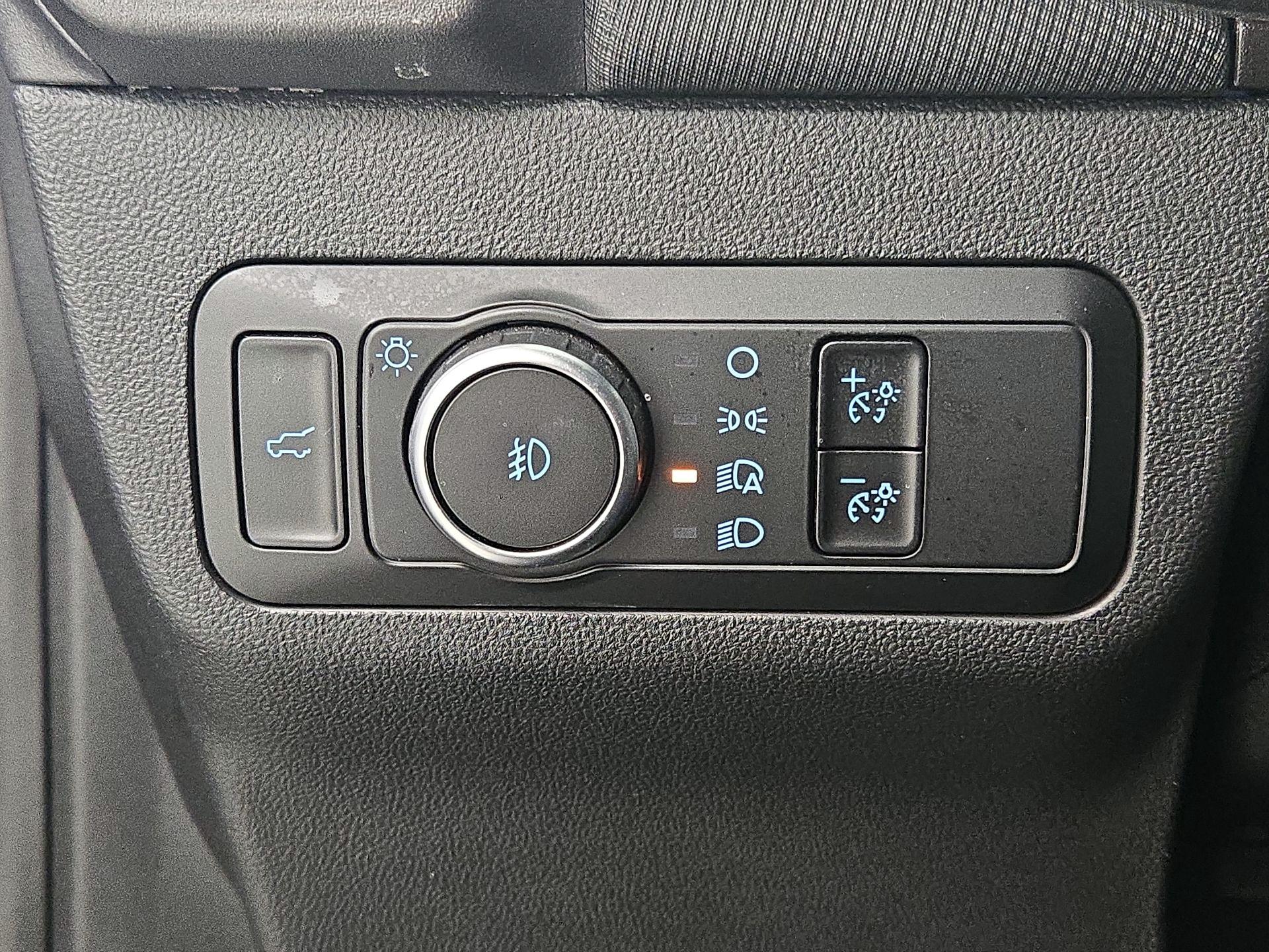 Thumbnail: 2025 Ford Bronco Sport - 13