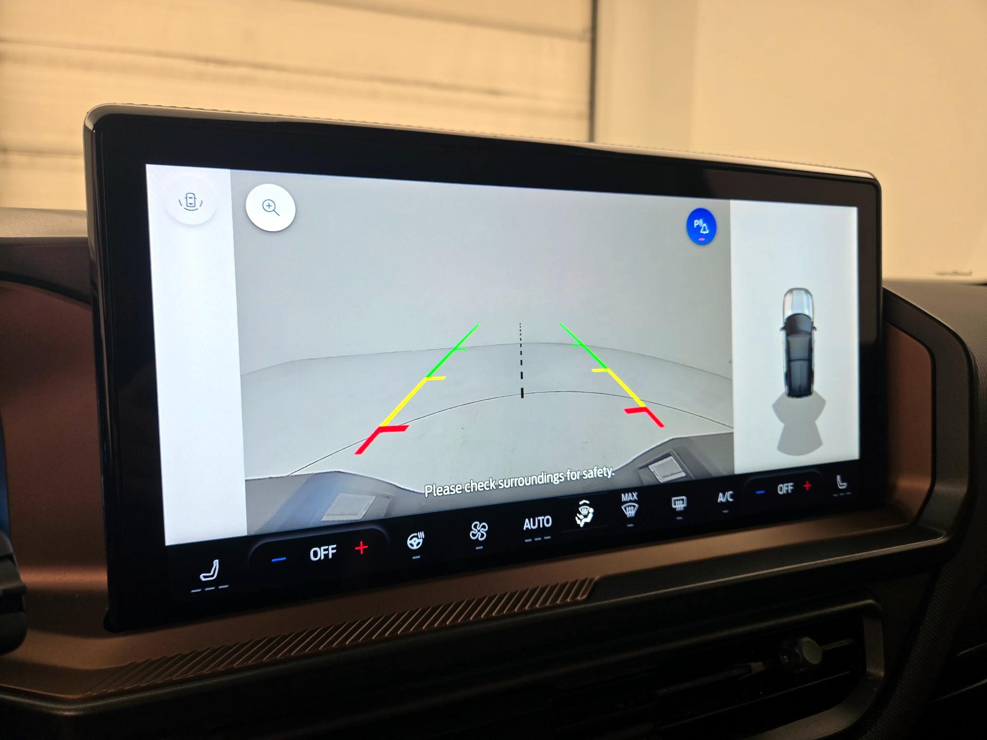 Thumbnail: 2025 Ford Bronco Sport - 14