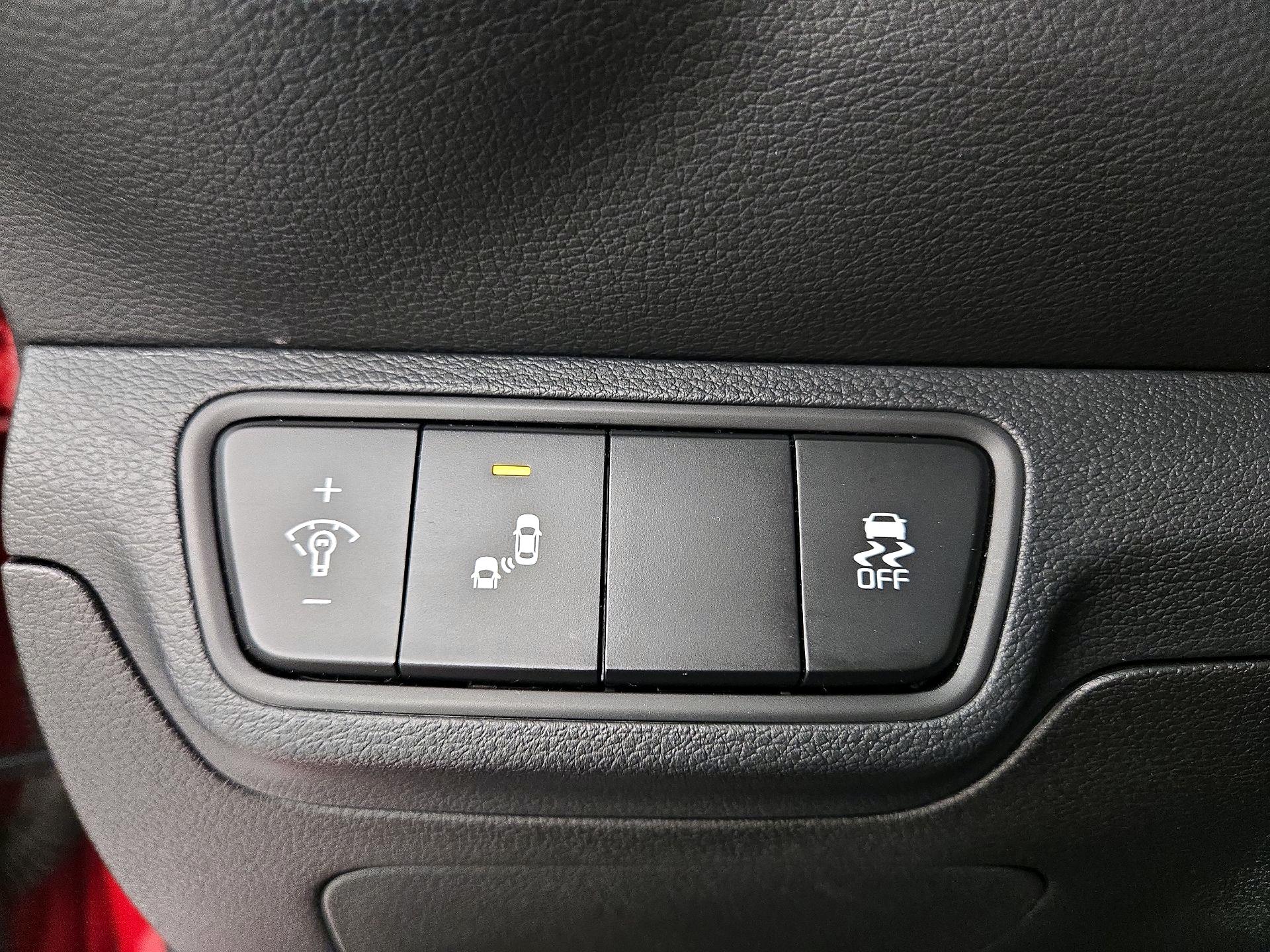 Thumbnail: 2023 Kia Forte - 13