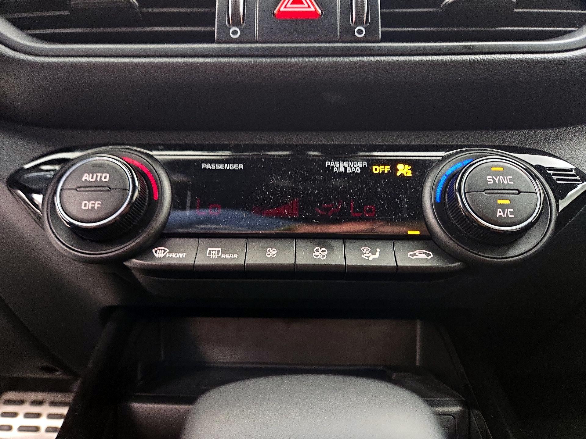 Thumbnail: 2023 Kia Forte - 17