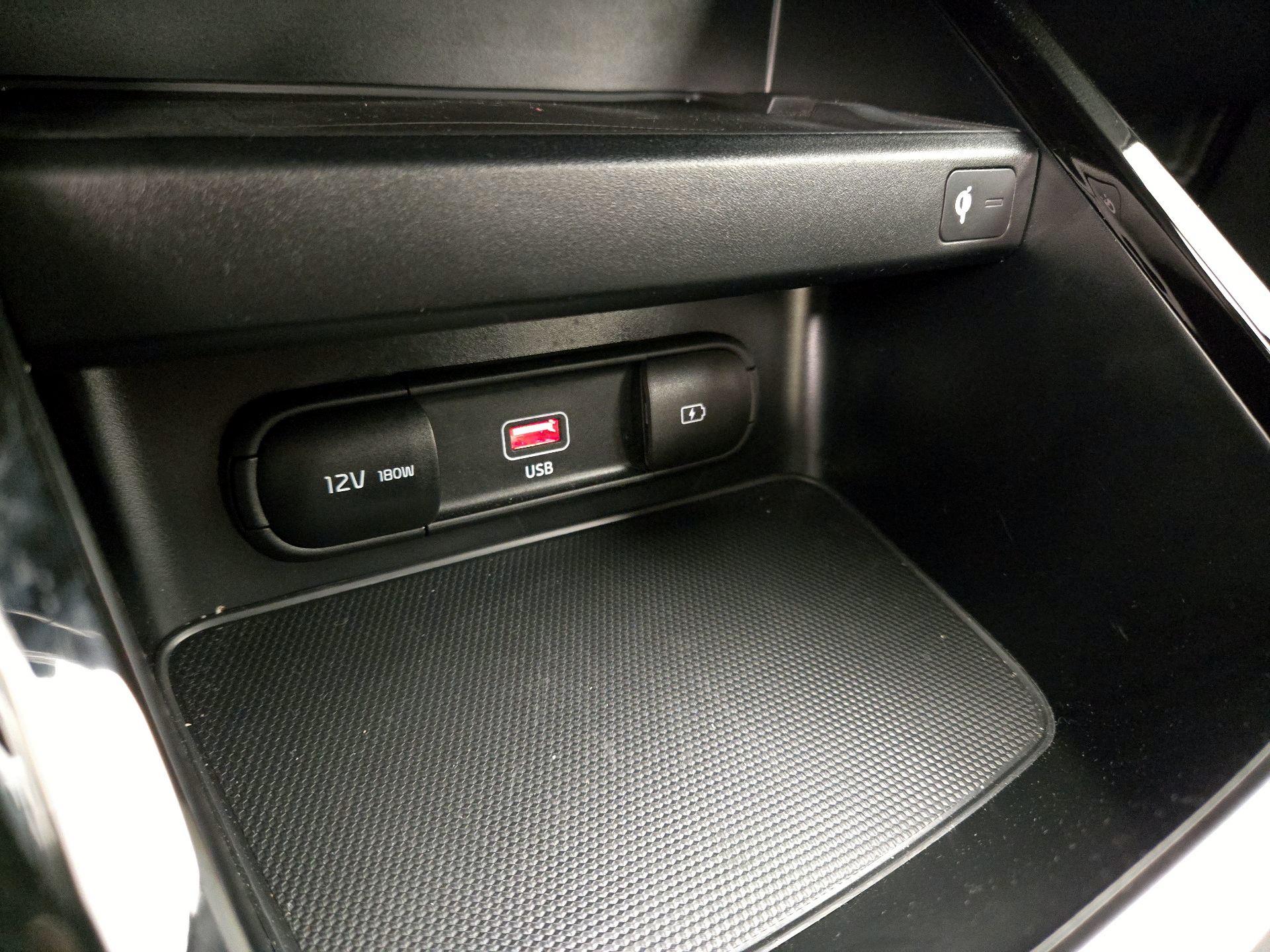 Thumbnail: 2023 Kia Forte - 19