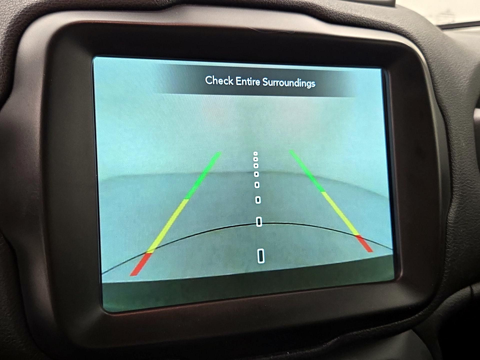 Thumbnail: 2022 Jeep Renegade - 15