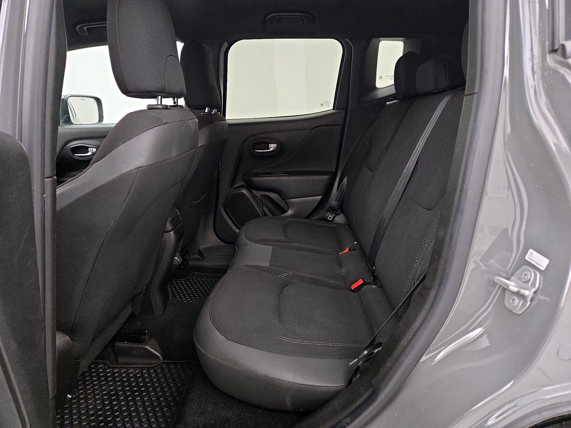 Thumbnail: 2022 Jeep Renegade - 20