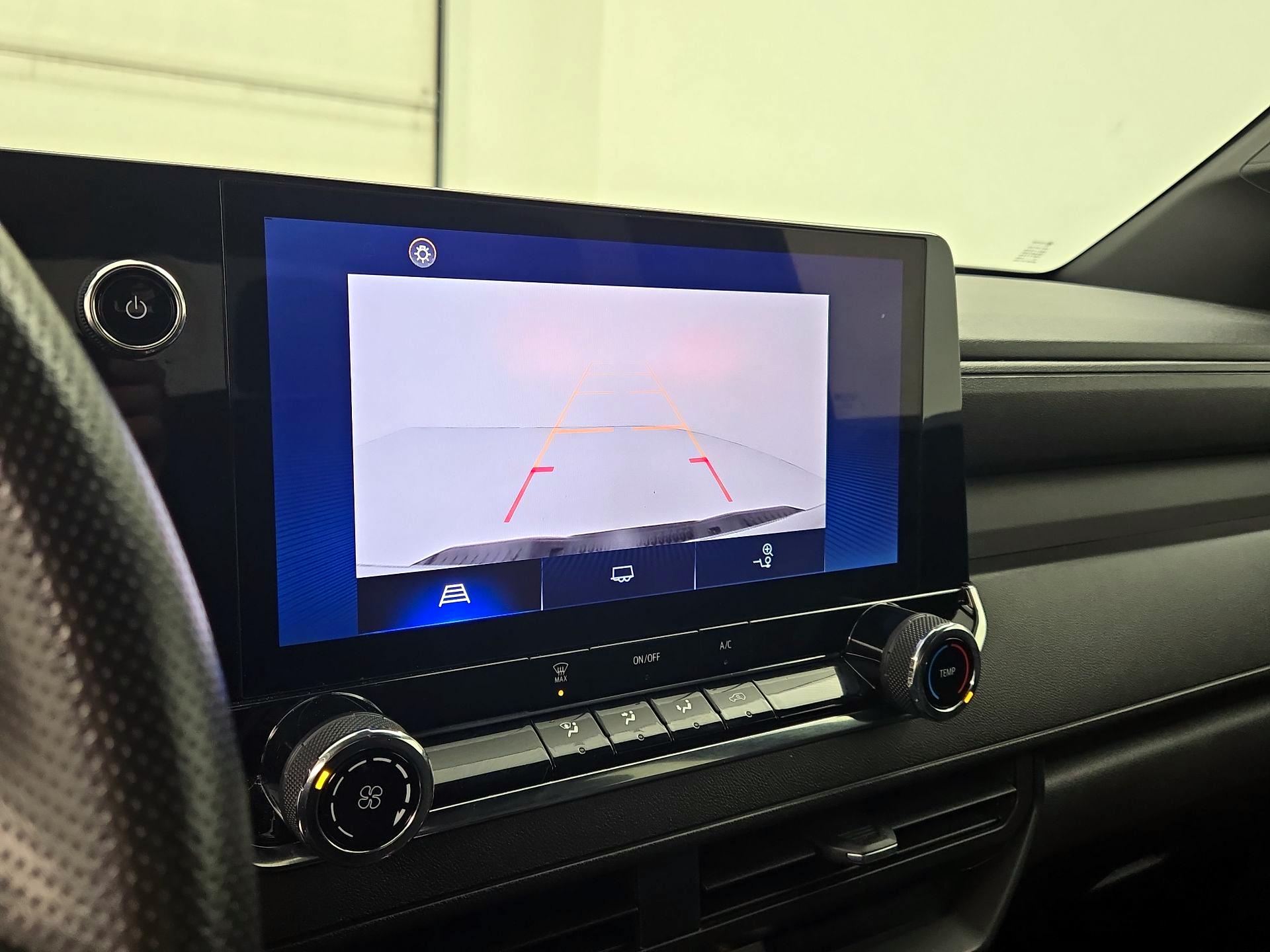 Thumbnail: 2023 Chevrolet Colorado - 14