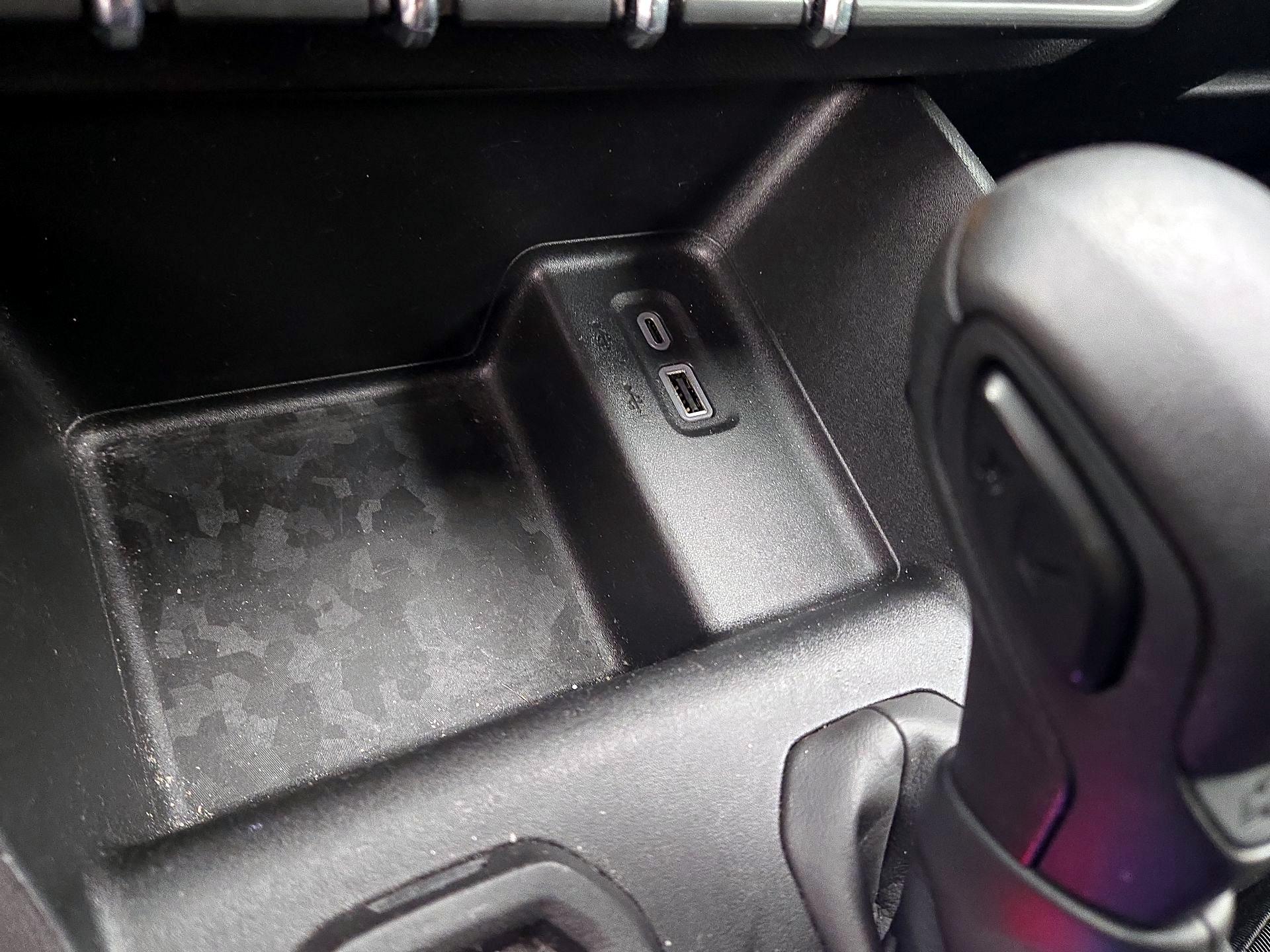 Thumbnail: 2023 Chevrolet Colorado - 18