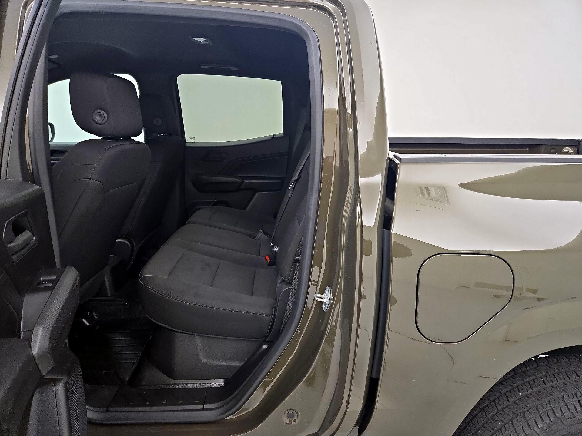 Thumbnail: 2023 Chevrolet Colorado - 19