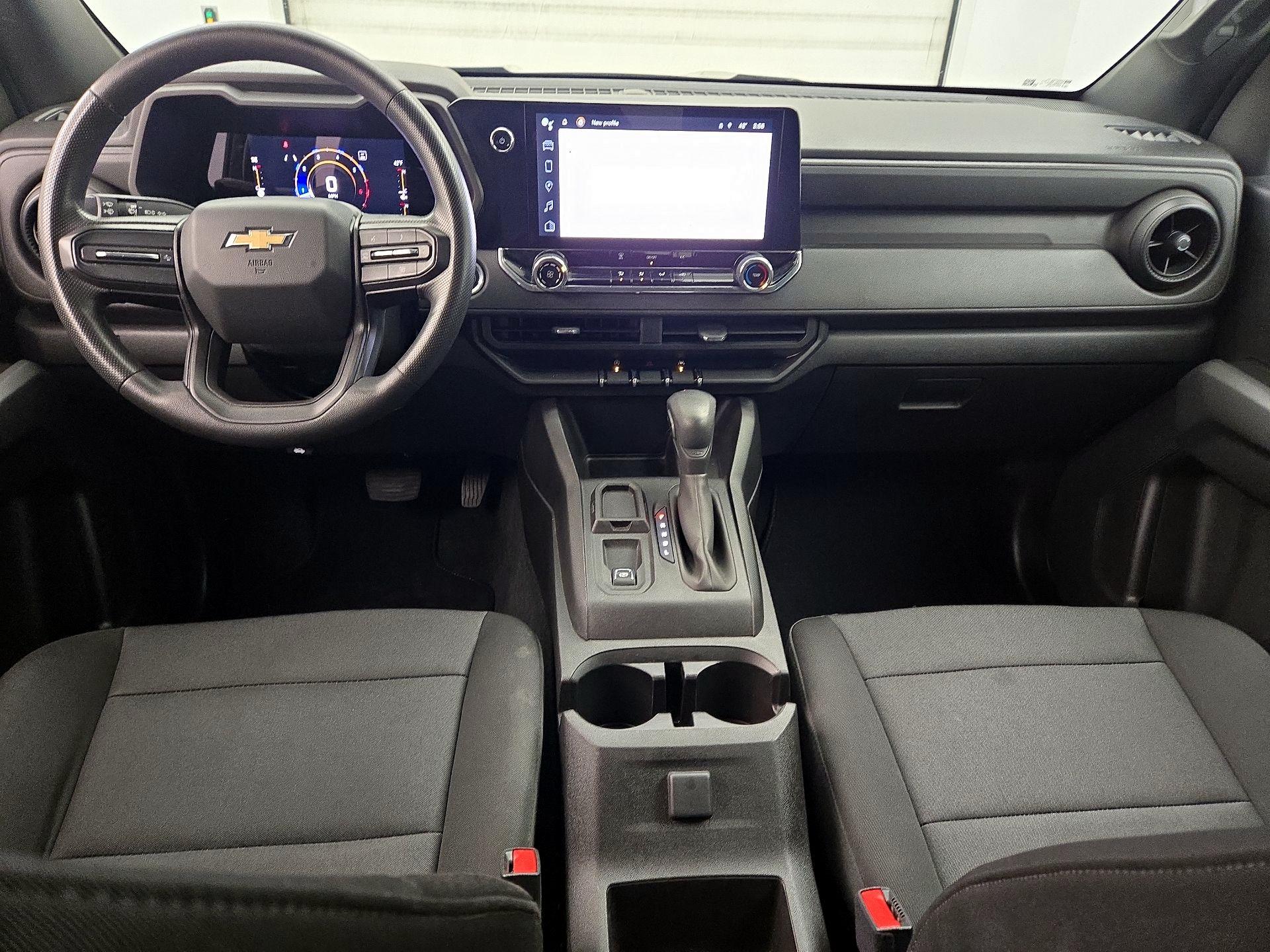 Thumbnail: 2023 Chevrolet Colorado - 9