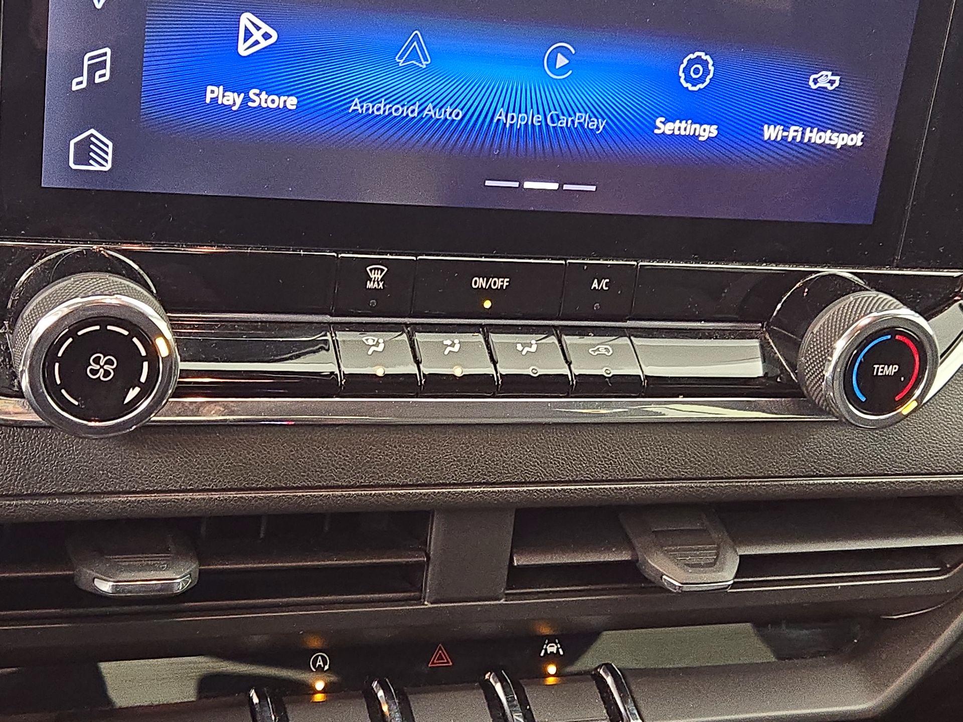 Thumbnail: 2023 Chevrolet Colorado - 17