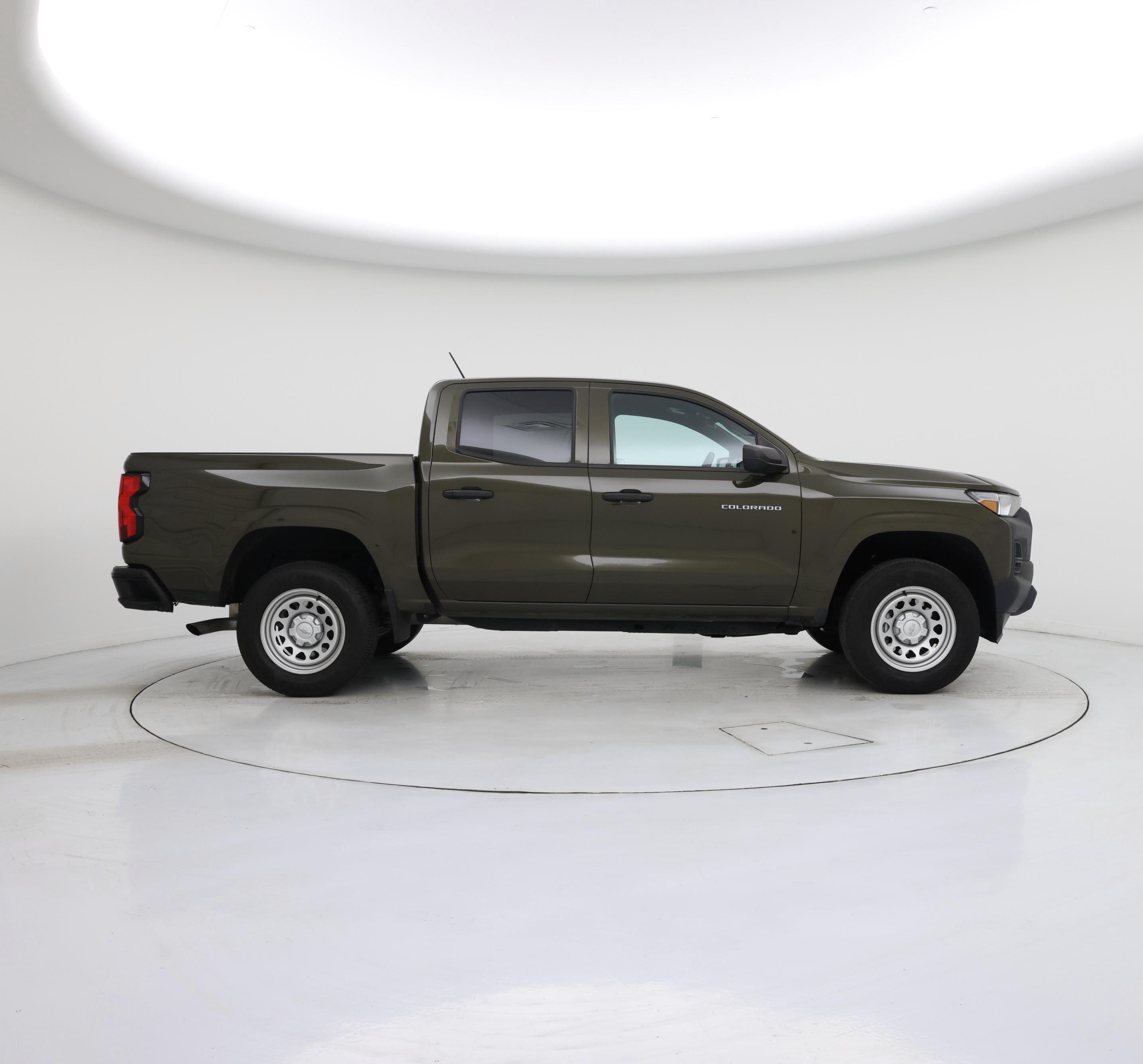 Thumbnail: 2023 Chevrolet Colorado - 7
