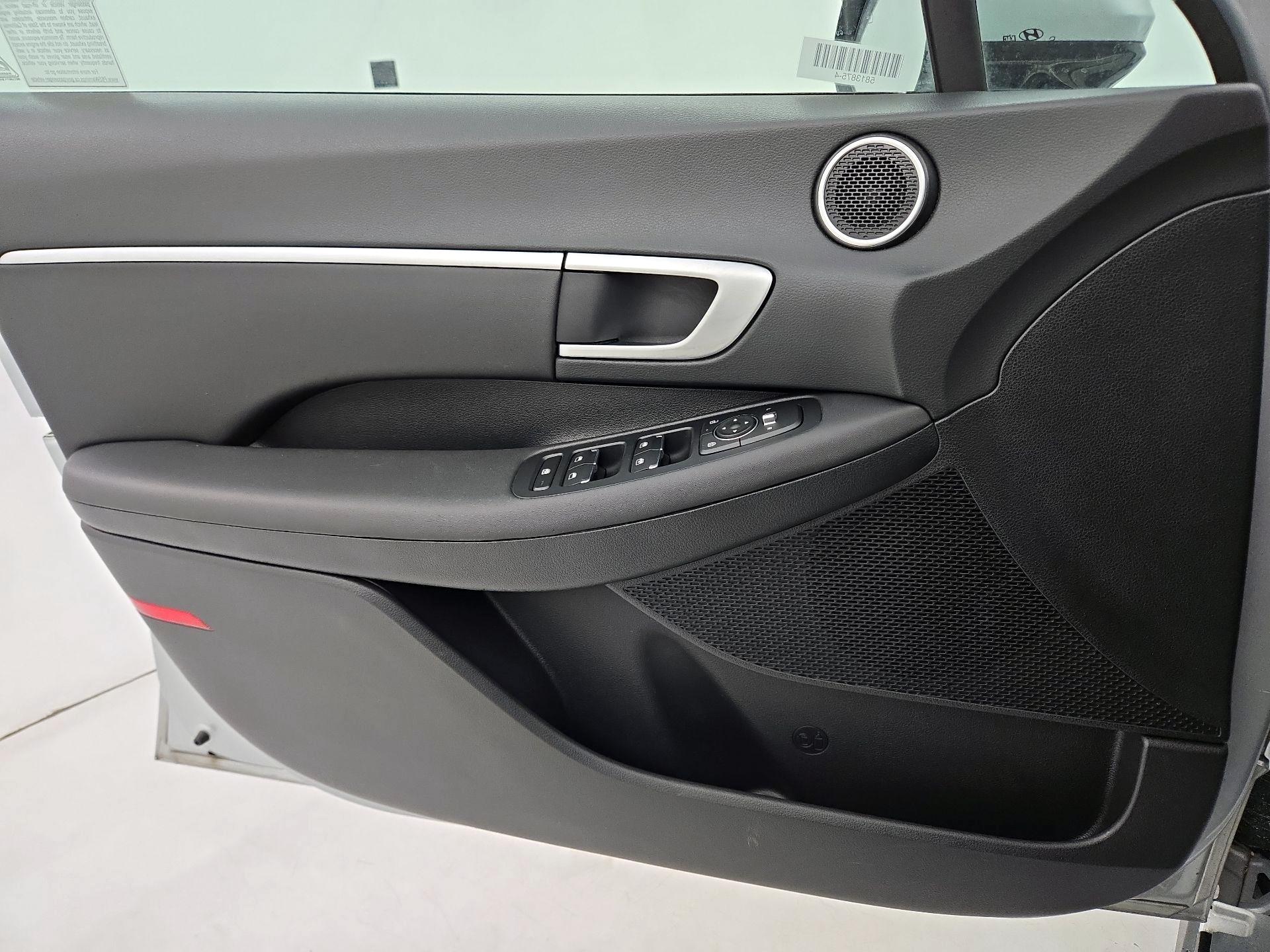 Thumbnail: 2025 Hyundai Sonata - 12