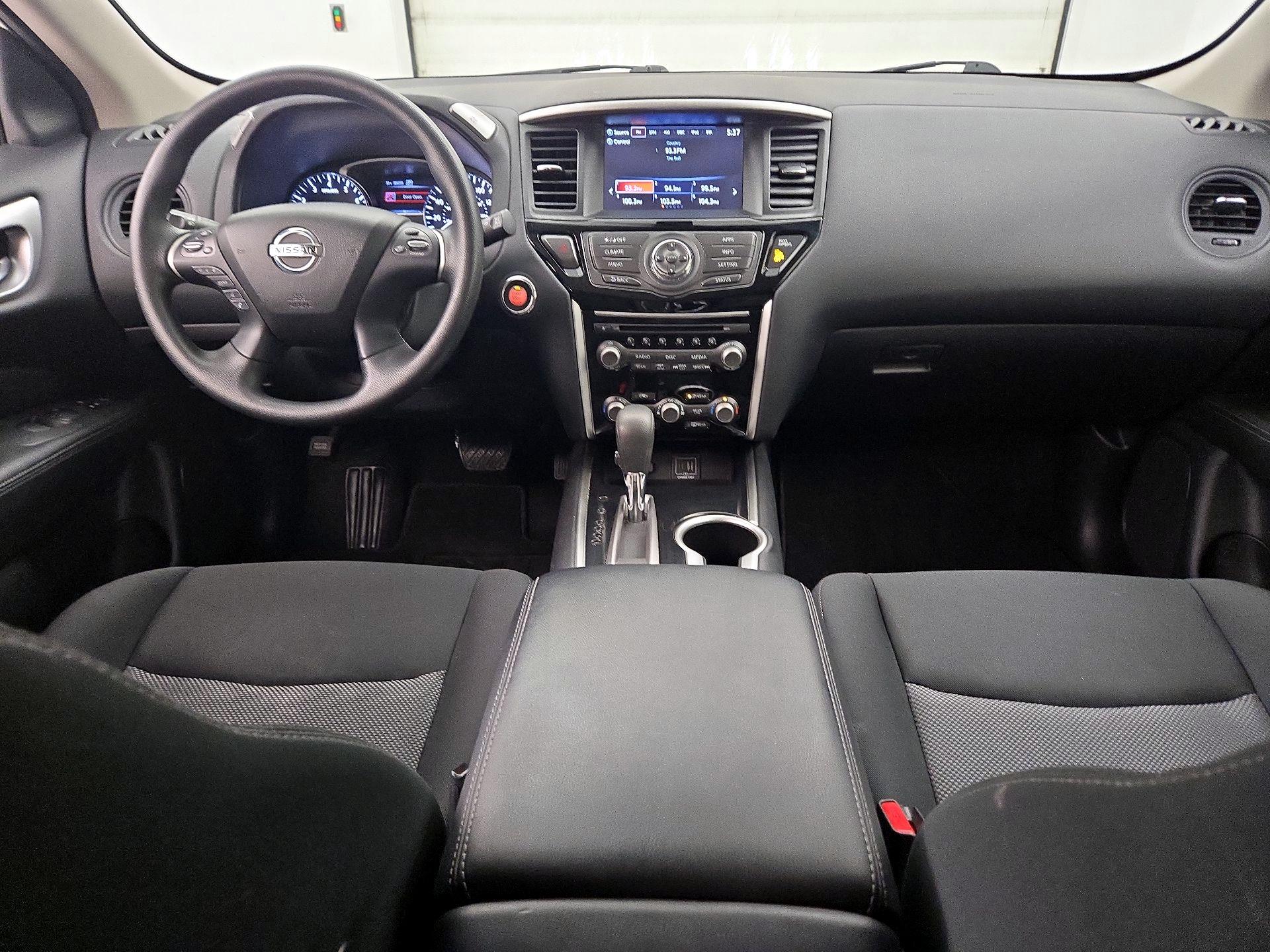 Thumbnail: 2020 Nissan Pathfinder - 9