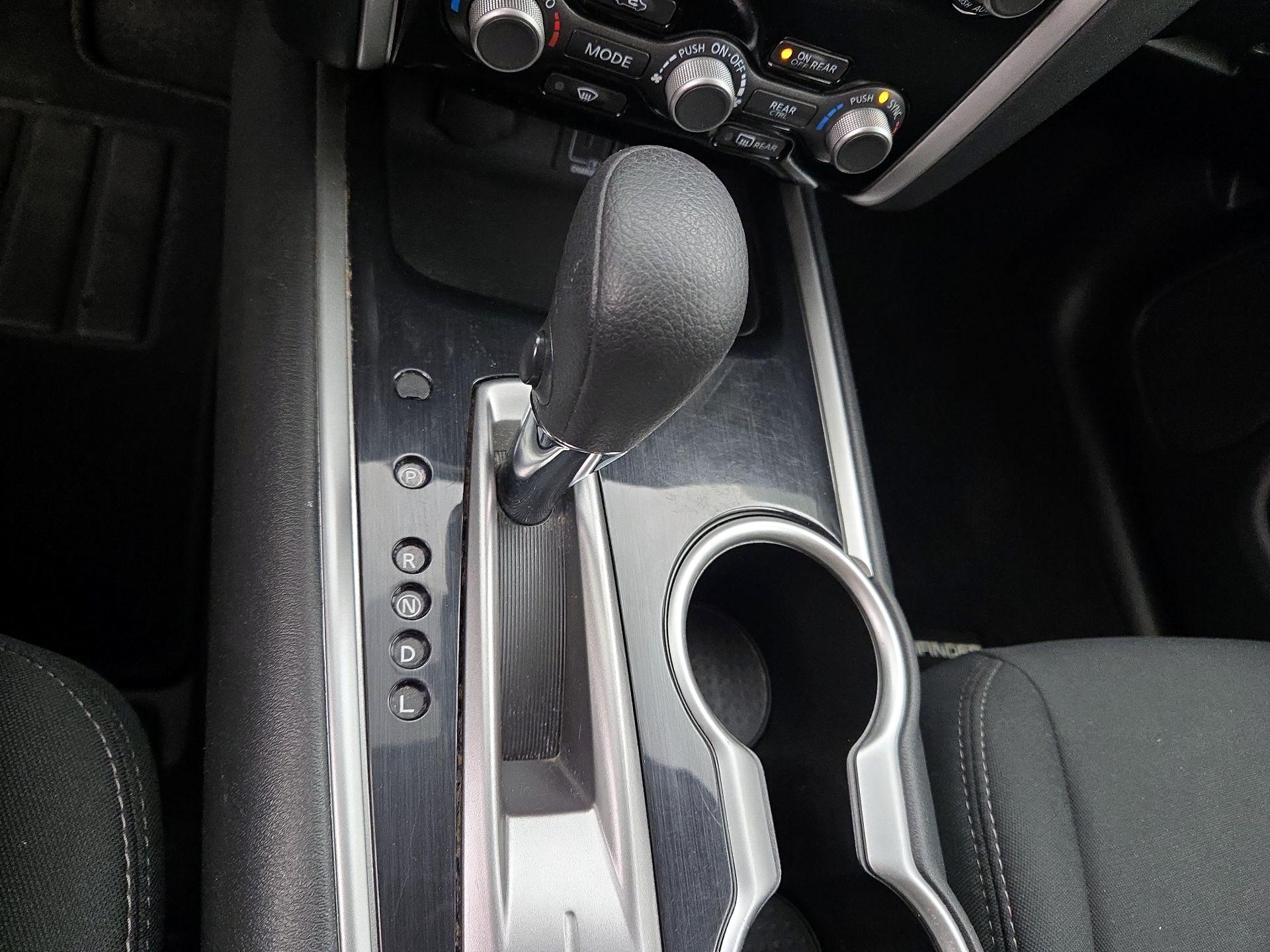 Thumbnail: 2020 Nissan Pathfinder - 17