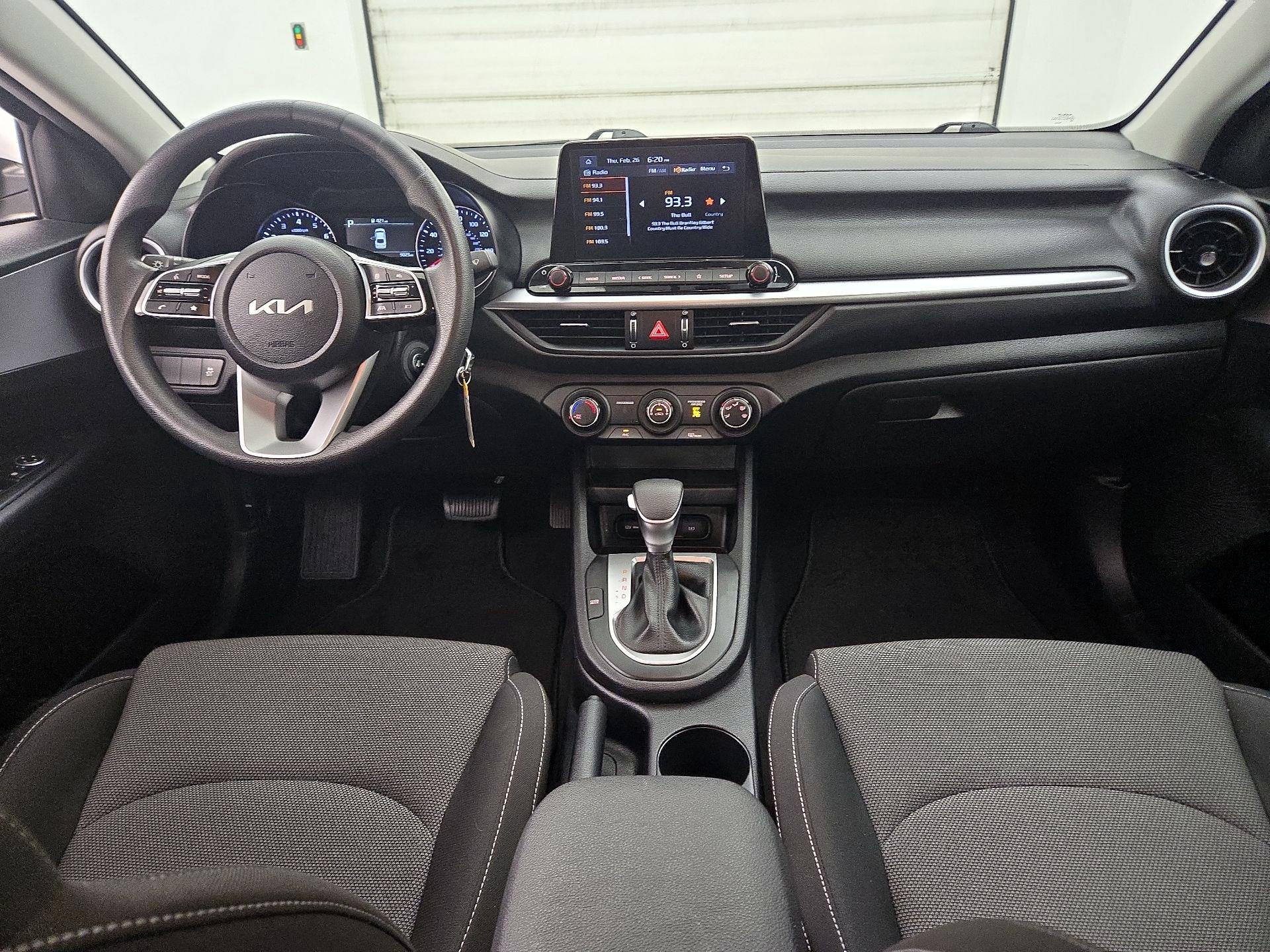 Thumbnail: 2024 Kia Forte - 9