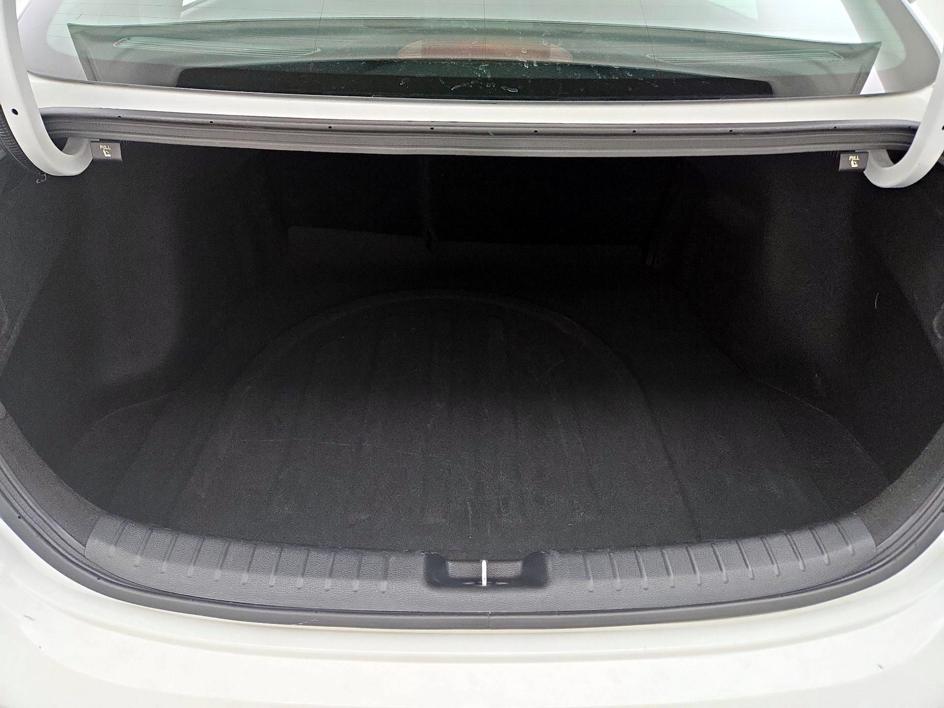 Thumbnail: 2024 Kia Forte - 20