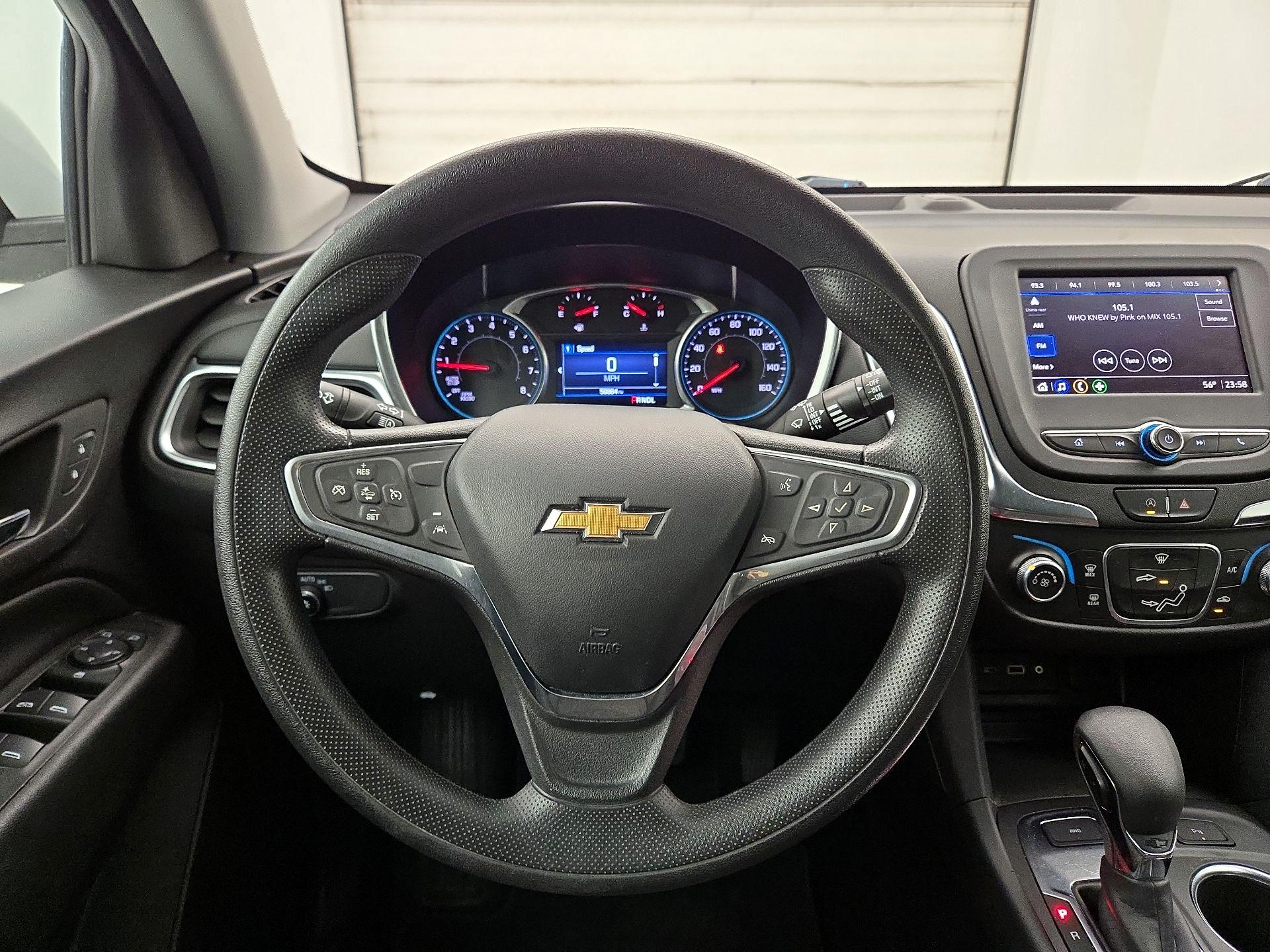 Thumbnail: 2022 Chevrolet Equinox - 10