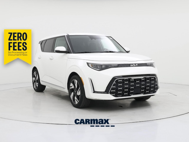 White 2023 Kia Soul GT-Line FWD SUV / Crossover Front-Wheel Drive Automatic