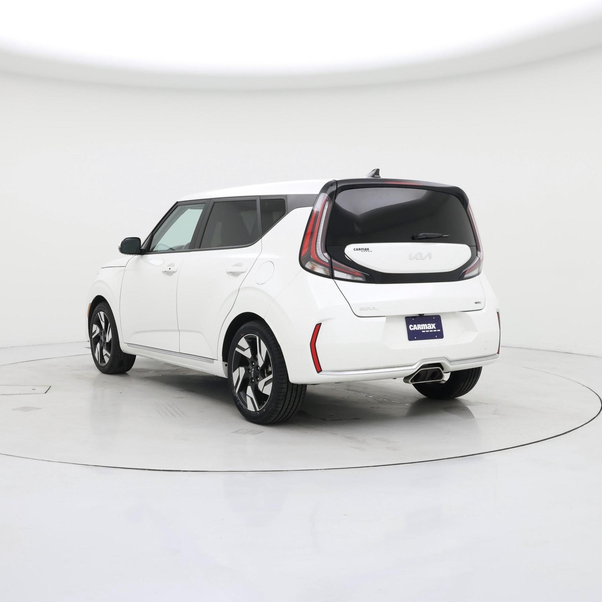 Thumbnail: 2023 Kia Soul - 2