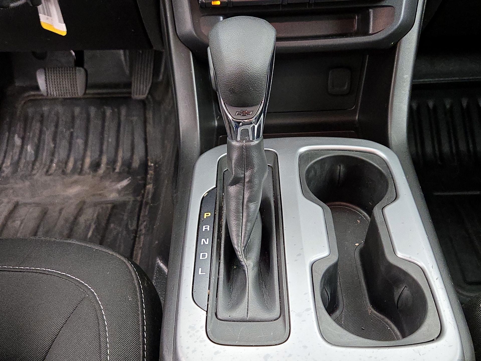 Thumbnail: 2022 Chevrolet Colorado - 17