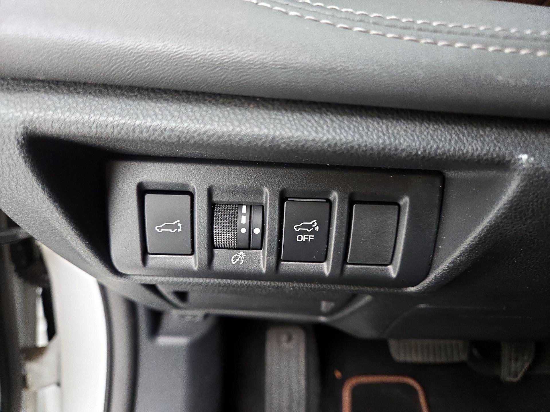 Thumbnail: 2023 Subaru Outback - 13