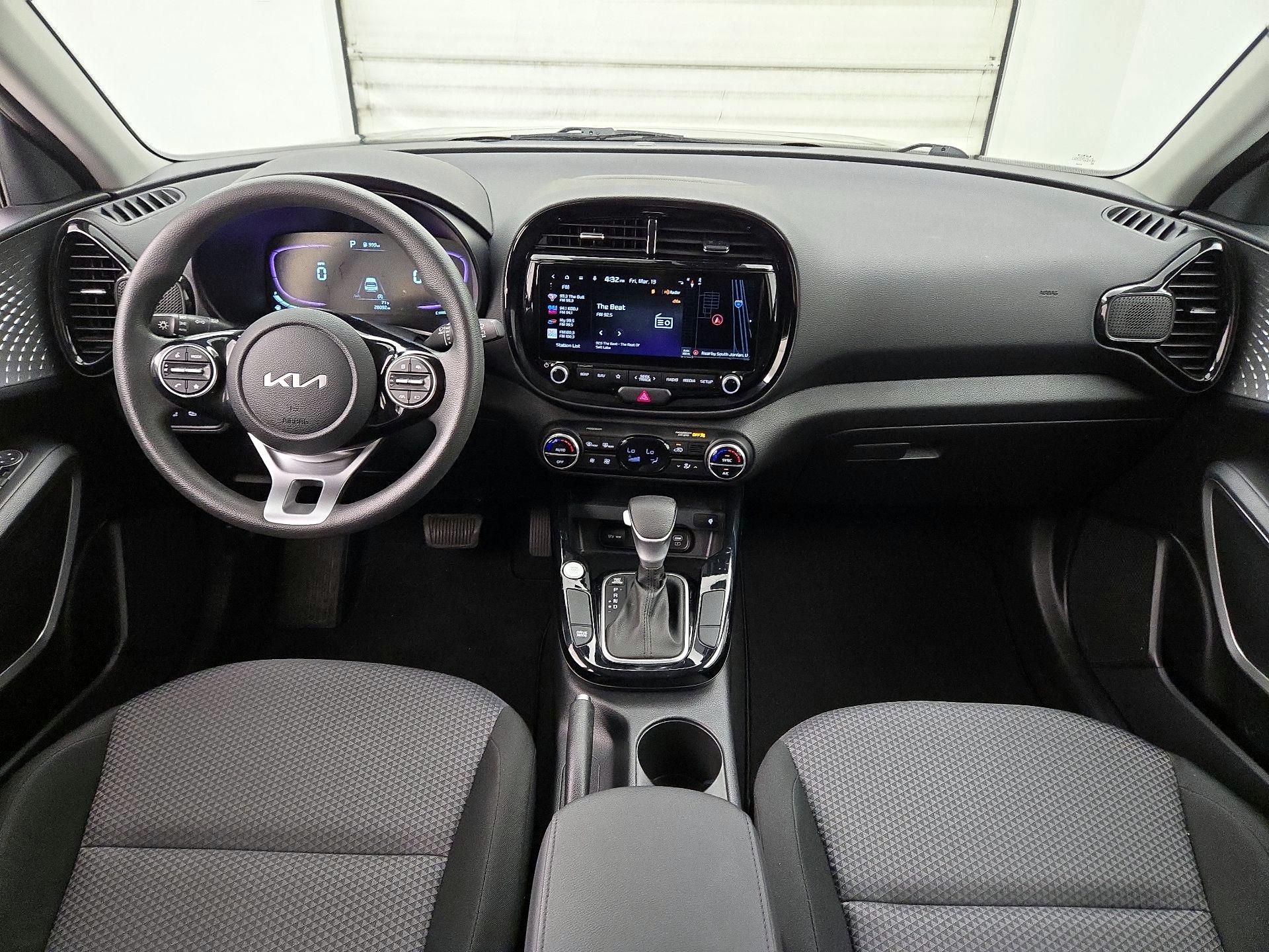 Thumbnail: 2023 Kia Soul - 9