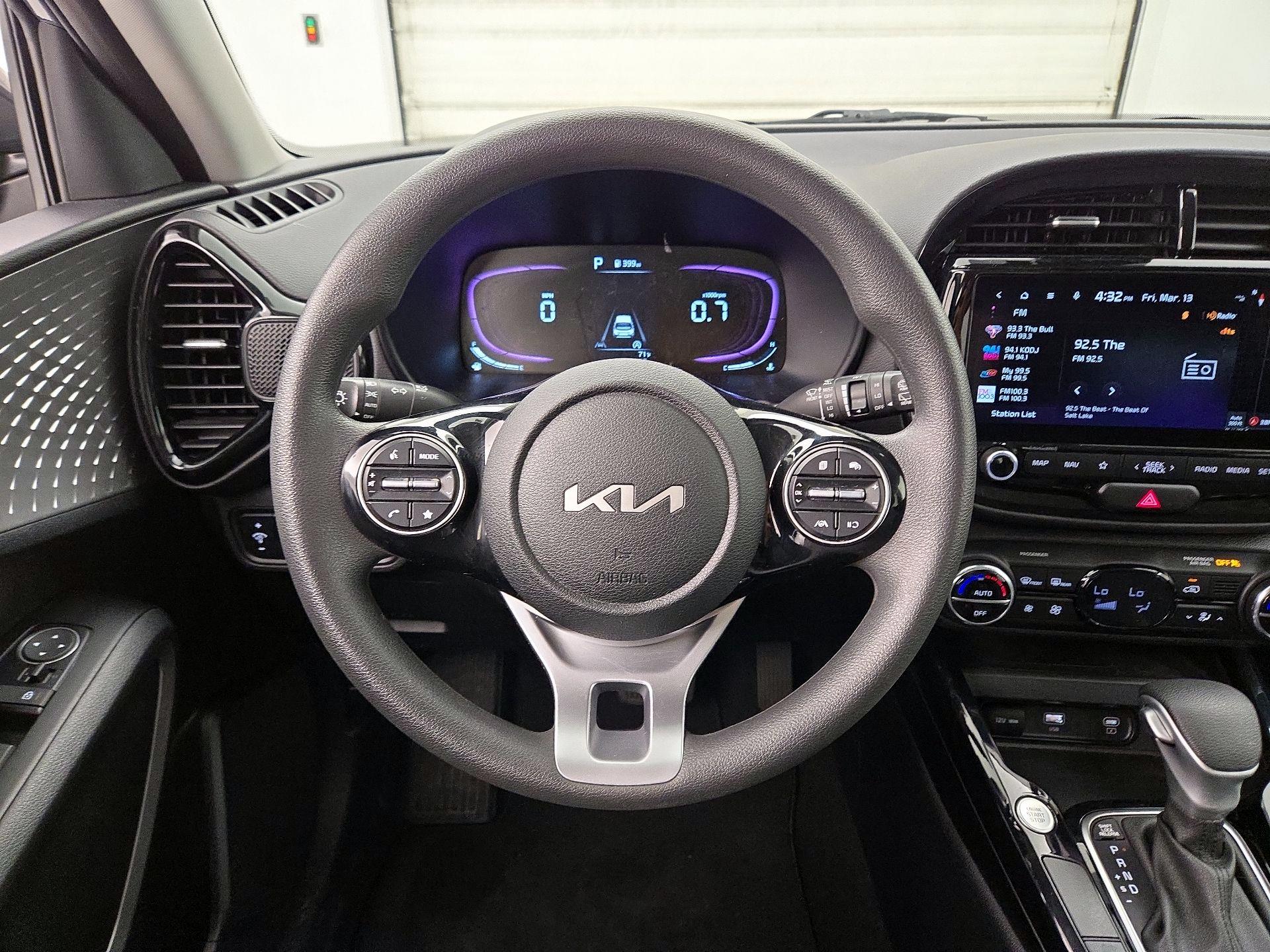 Thumbnail: 2023 Kia Soul - 10