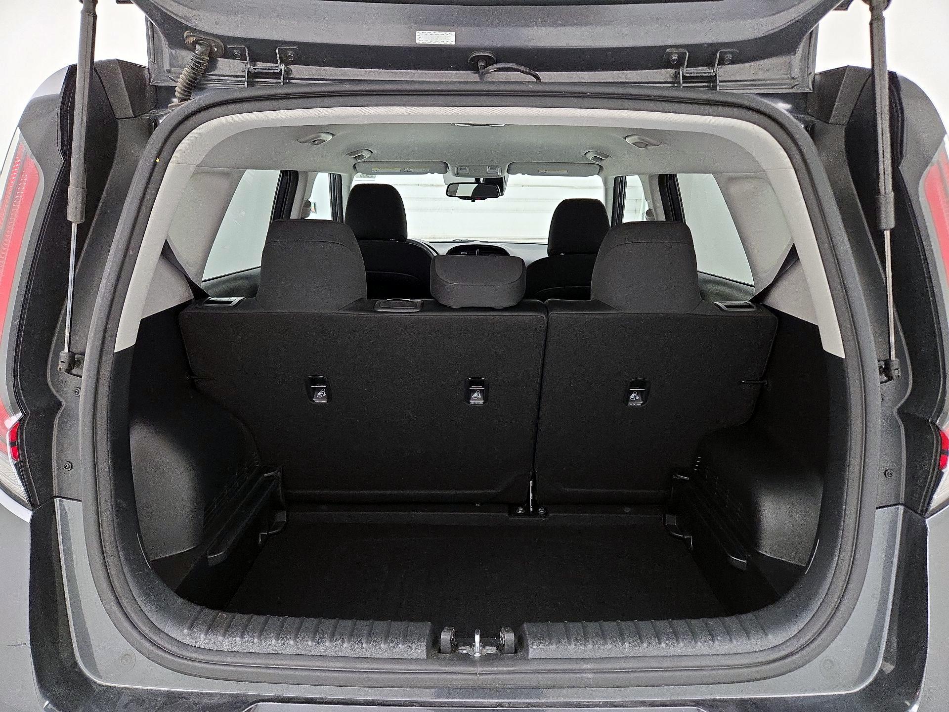 Thumbnail: 2023 Kia Soul - 20