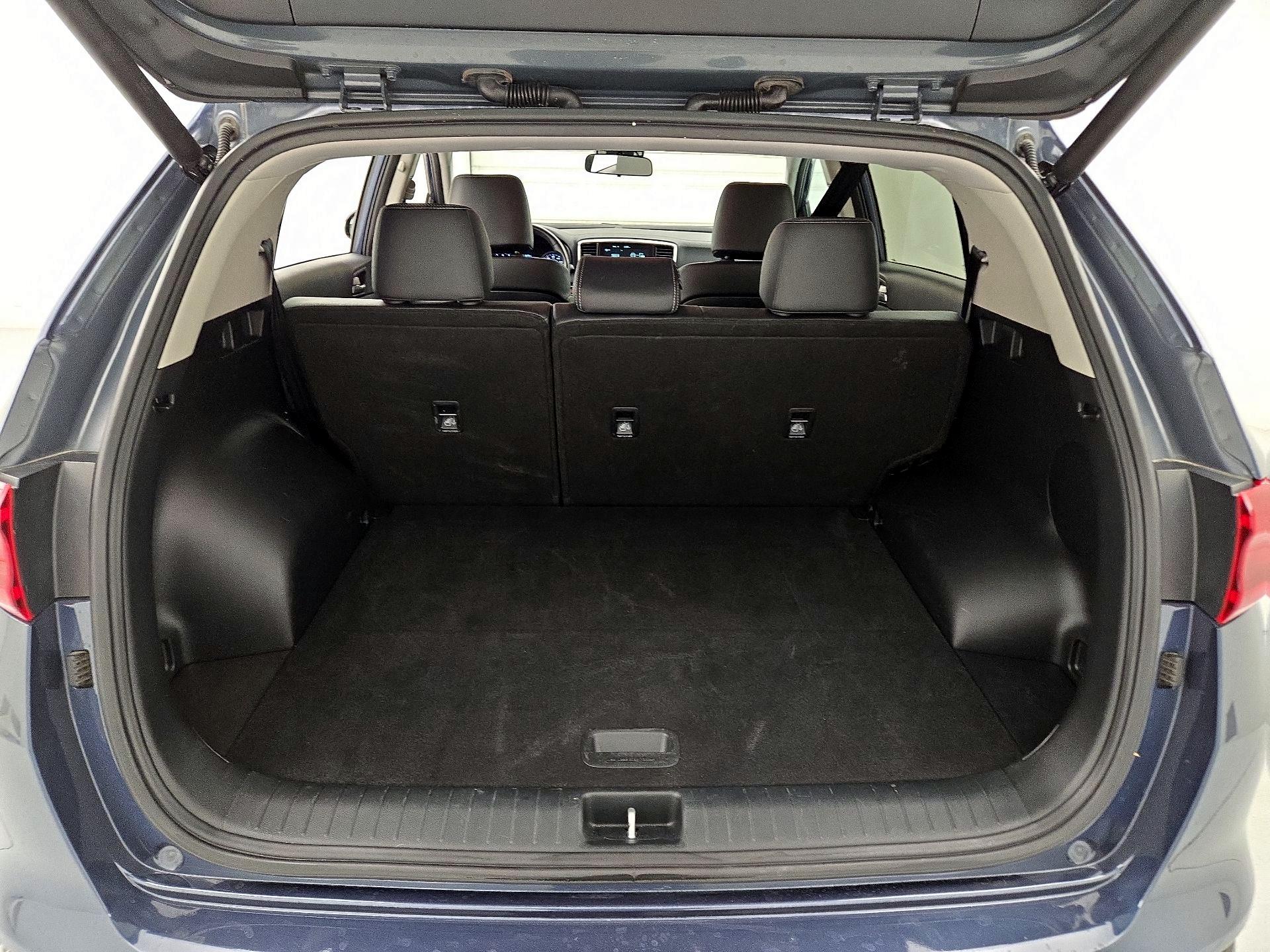 Thumbnail: 2020 Kia Sportage - 20