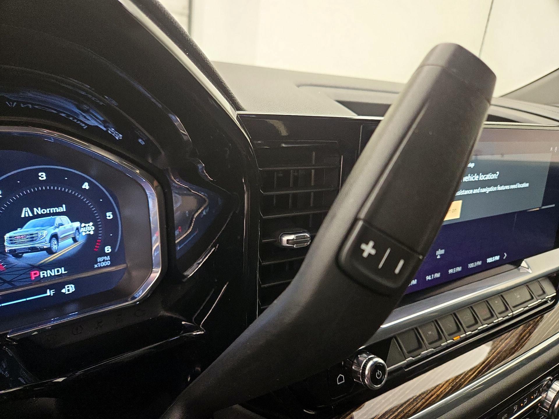 Thumbnail: 2023 GMC Sierra 1500 - 17