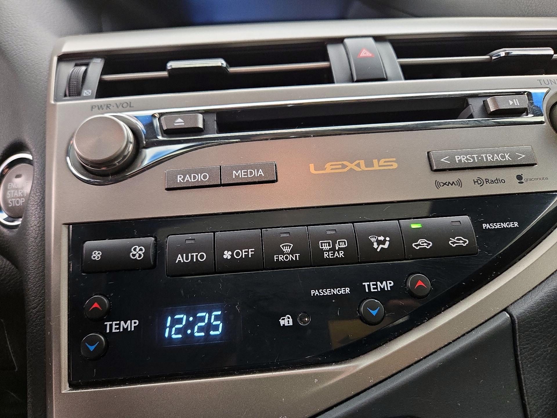 Thumbnail: 2014 Lexus RX - 17