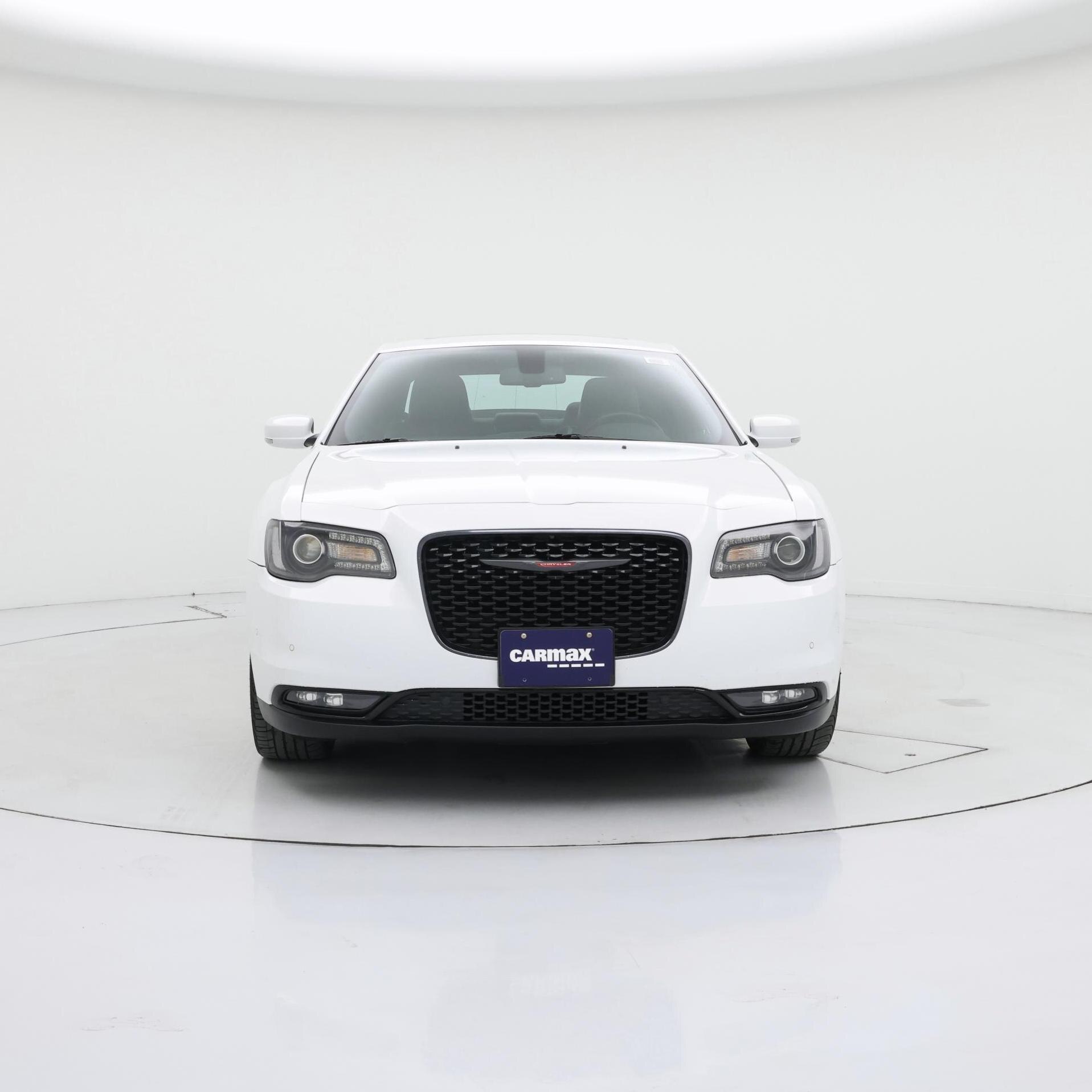 Thumbnail: 2022 Chrysler 300 - 5