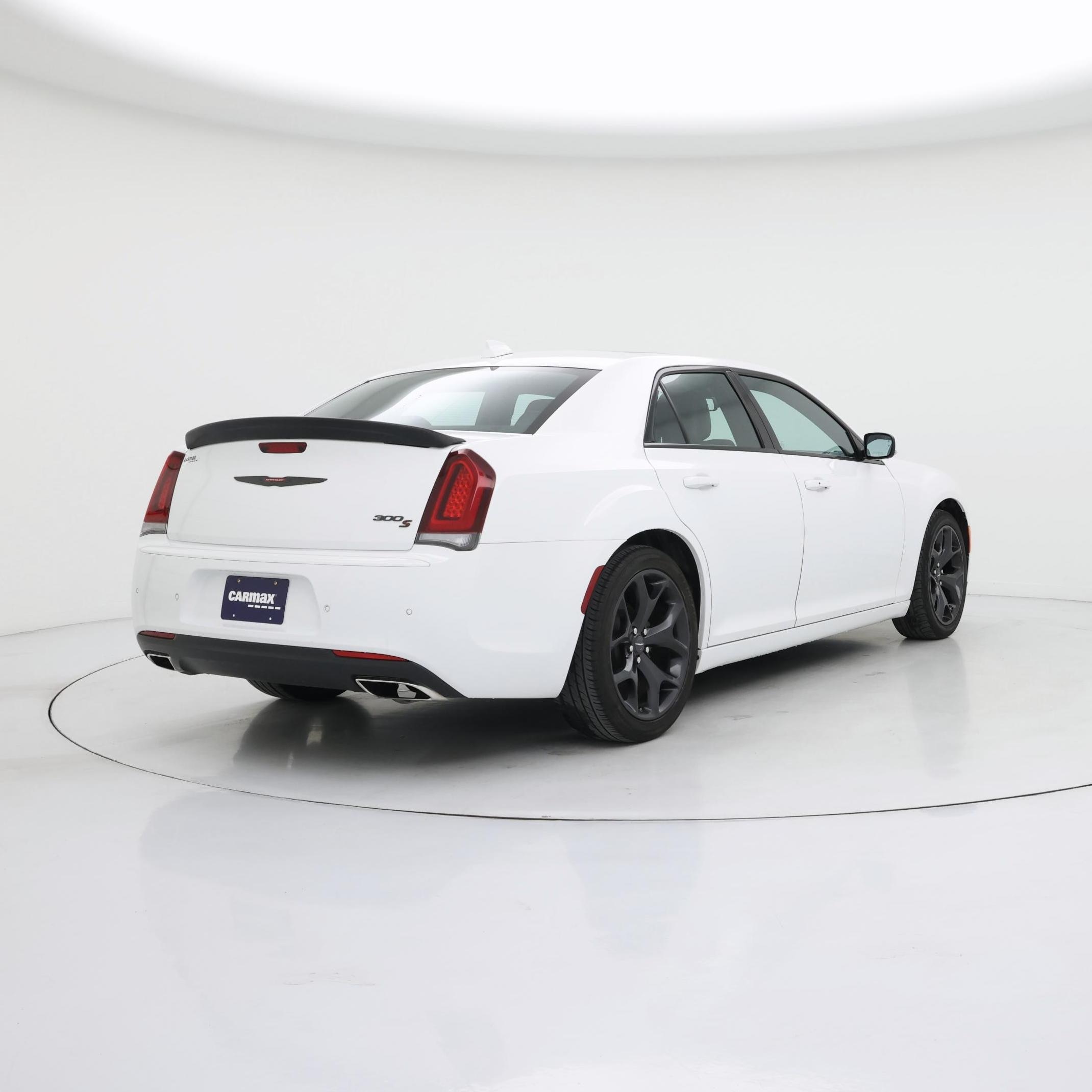 Thumbnail: 2022 Chrysler 300 - 8