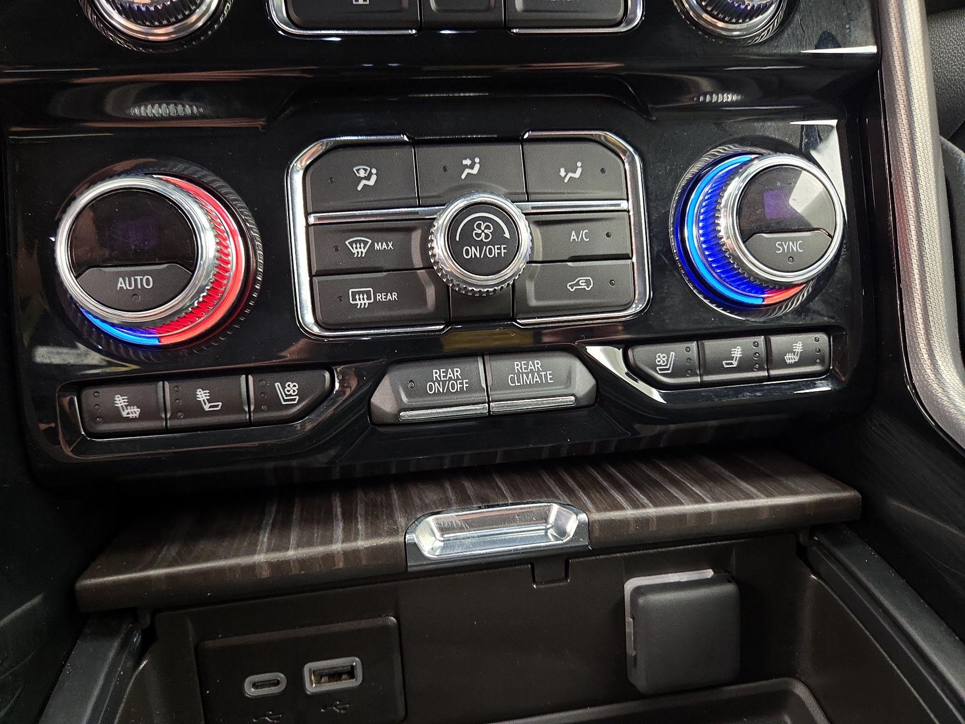 Thumbnail: 2024 GMC Yukon - 16