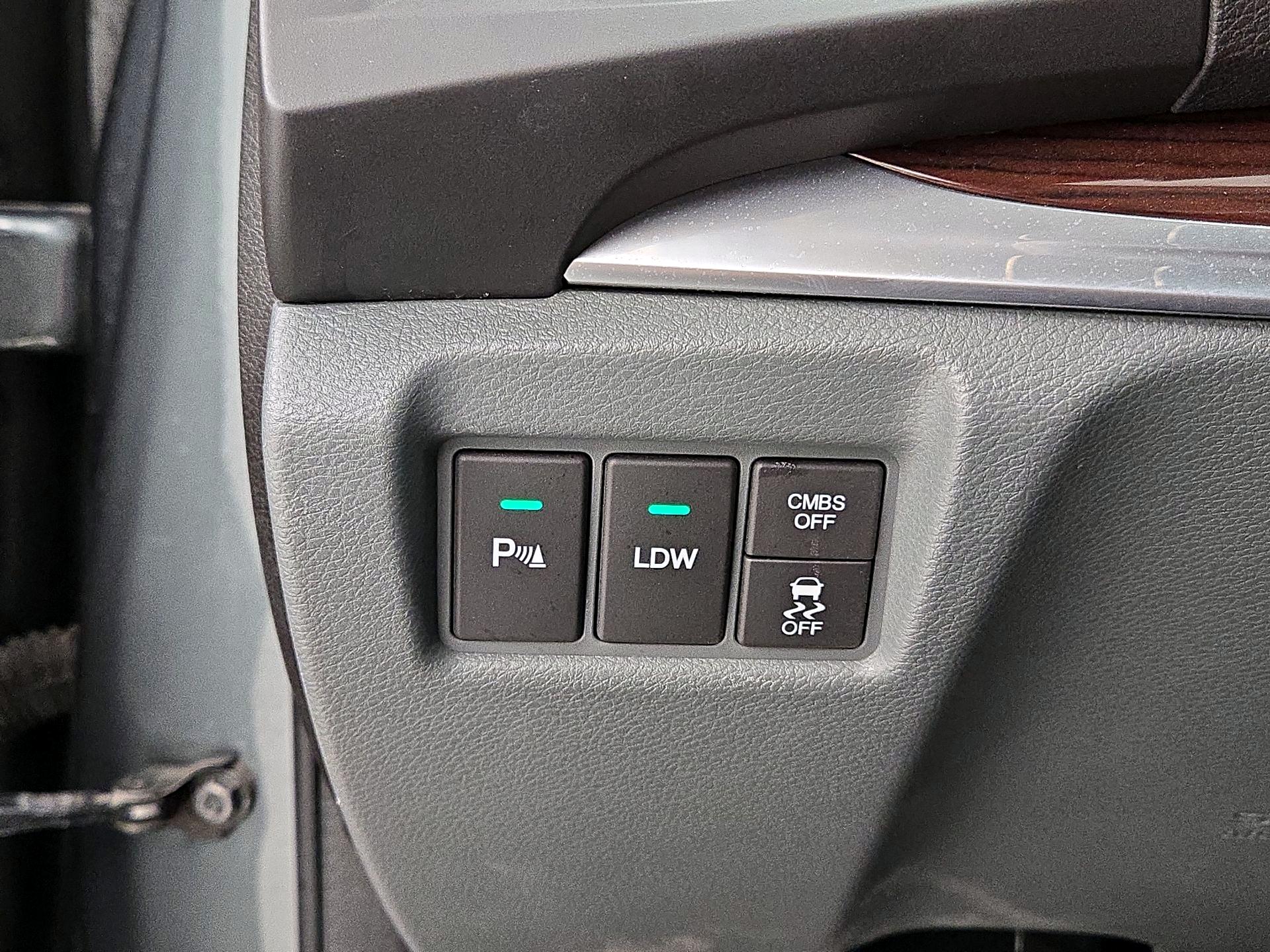 Thumbnail: 2014 Acura MDX - 13