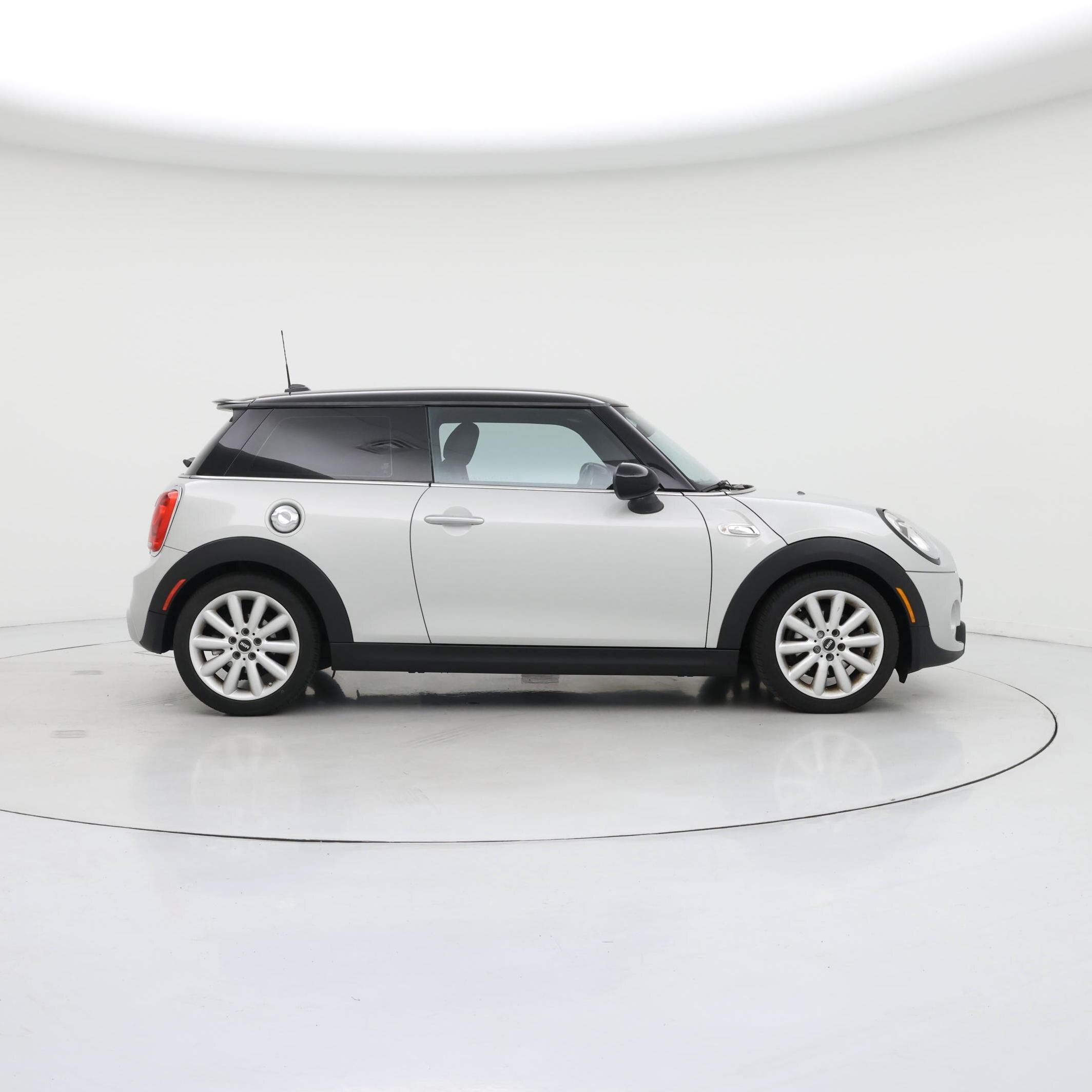 Thumbnail: 2016 MINI Cooper Hardtop - 7