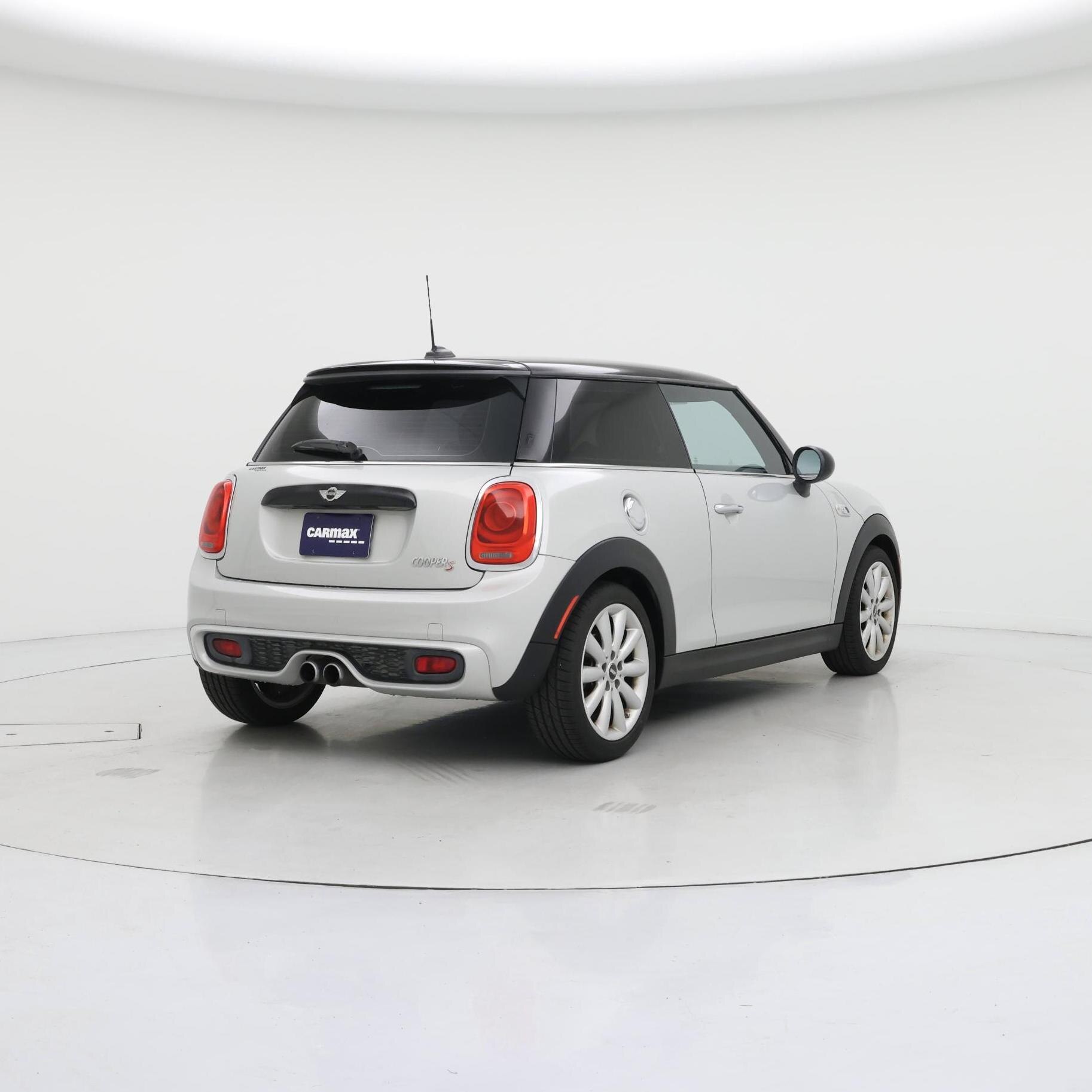 Thumbnail: 2016 MINI Cooper Hardtop - 8