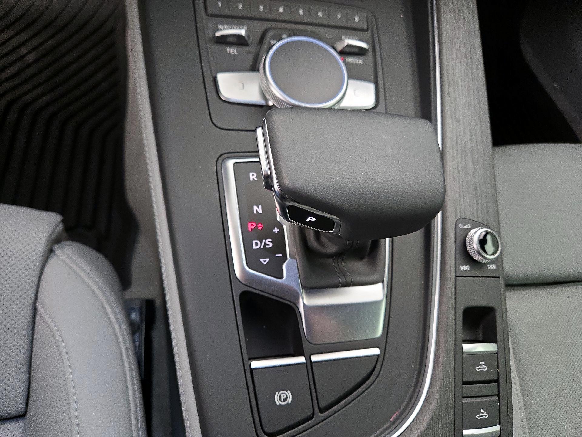 Thumbnail: 2019 Audi A5 - 18