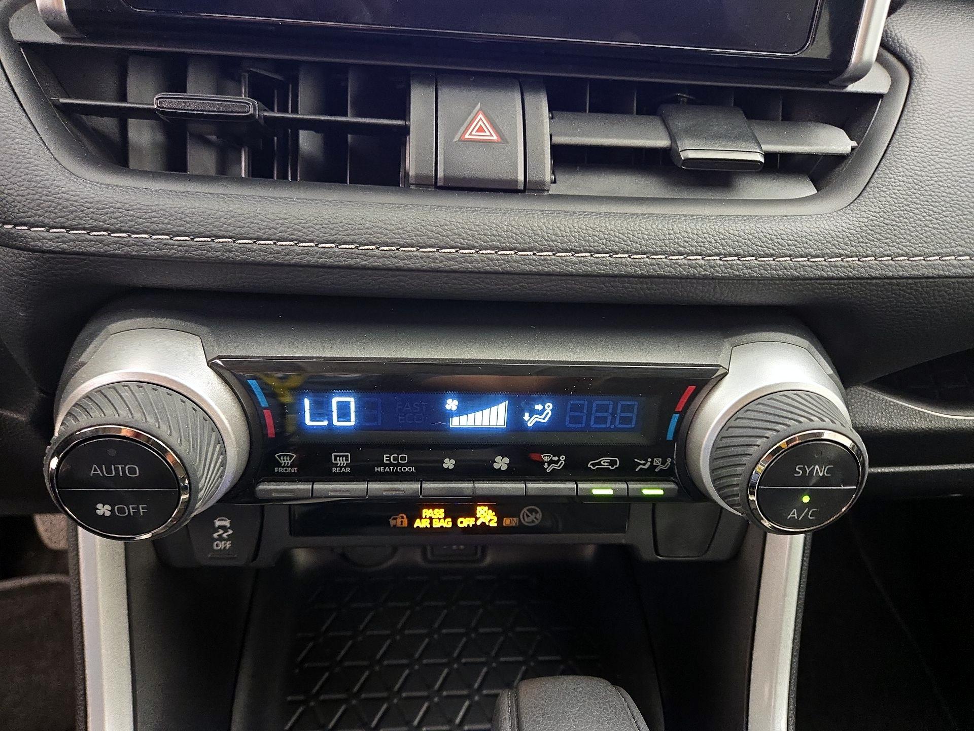 Thumbnail: 2025 Toyota RAV4 - 16