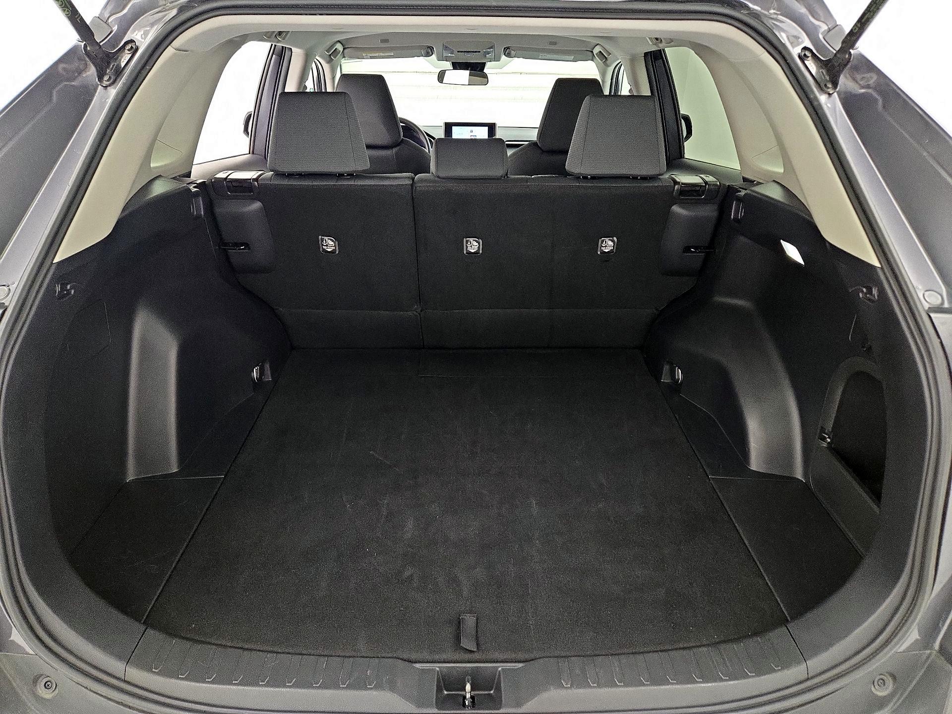 Thumbnail: 2025 Toyota RAV4 - 20