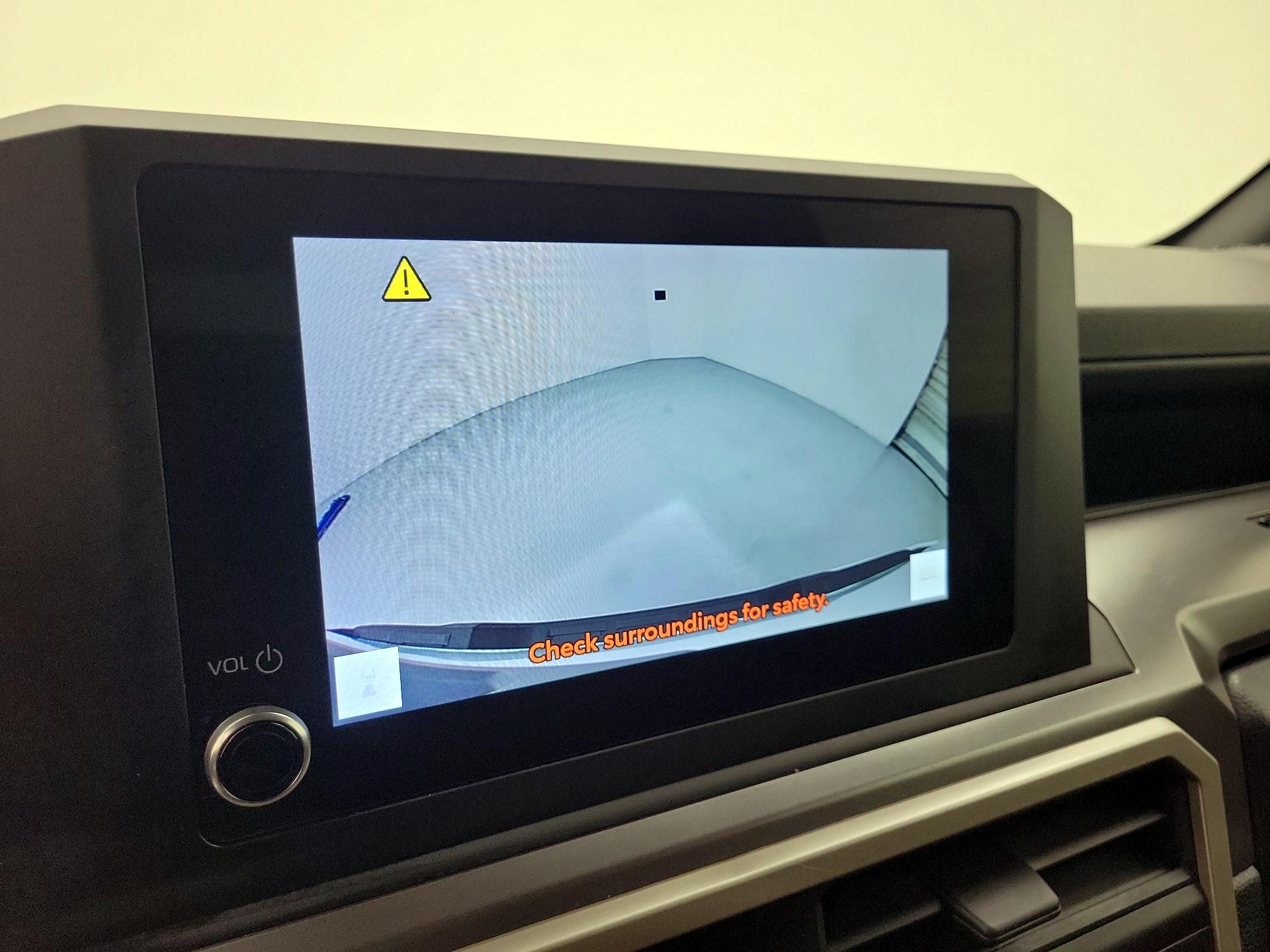 Thumbnail: 2024 Toyota Tacoma - 15