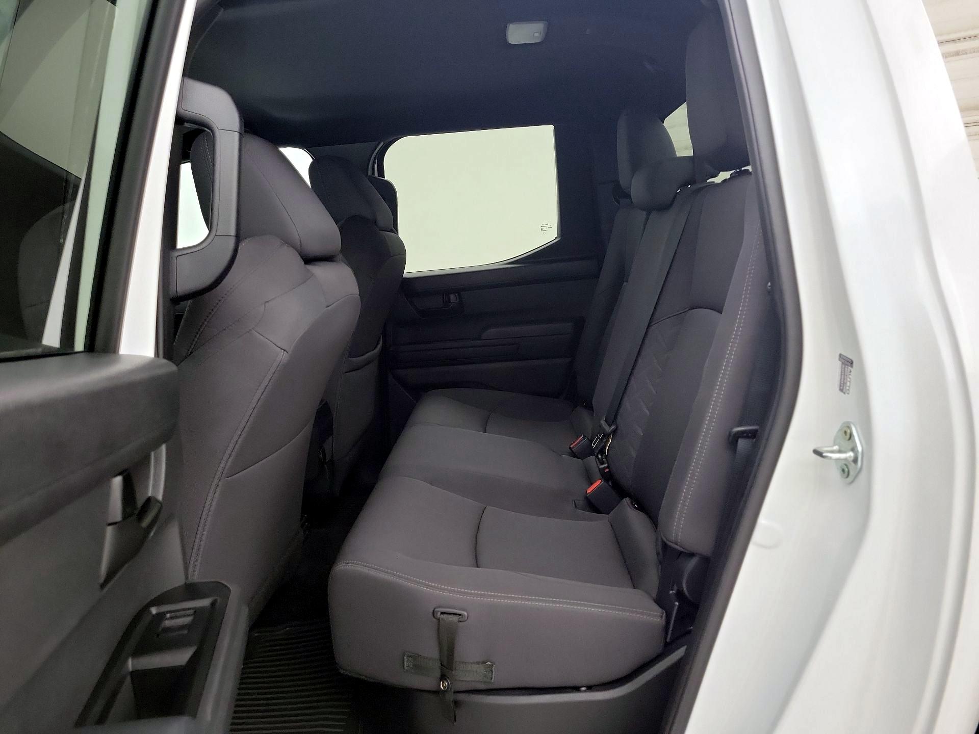 Thumbnail: 2024 Toyota Tacoma - 20